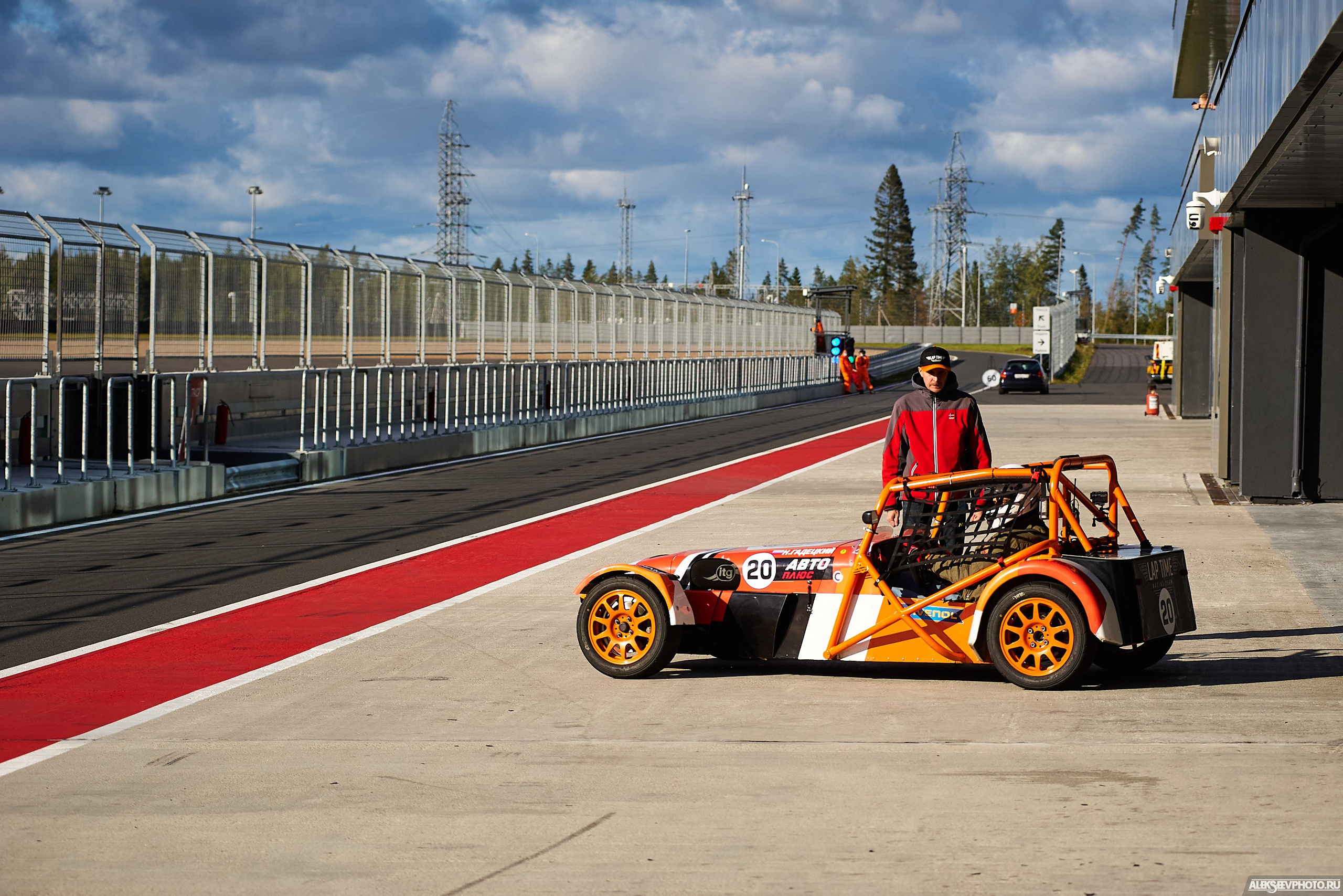 Tsunami Picnic 2020 — expo. Фотограф Алексей Алексеев