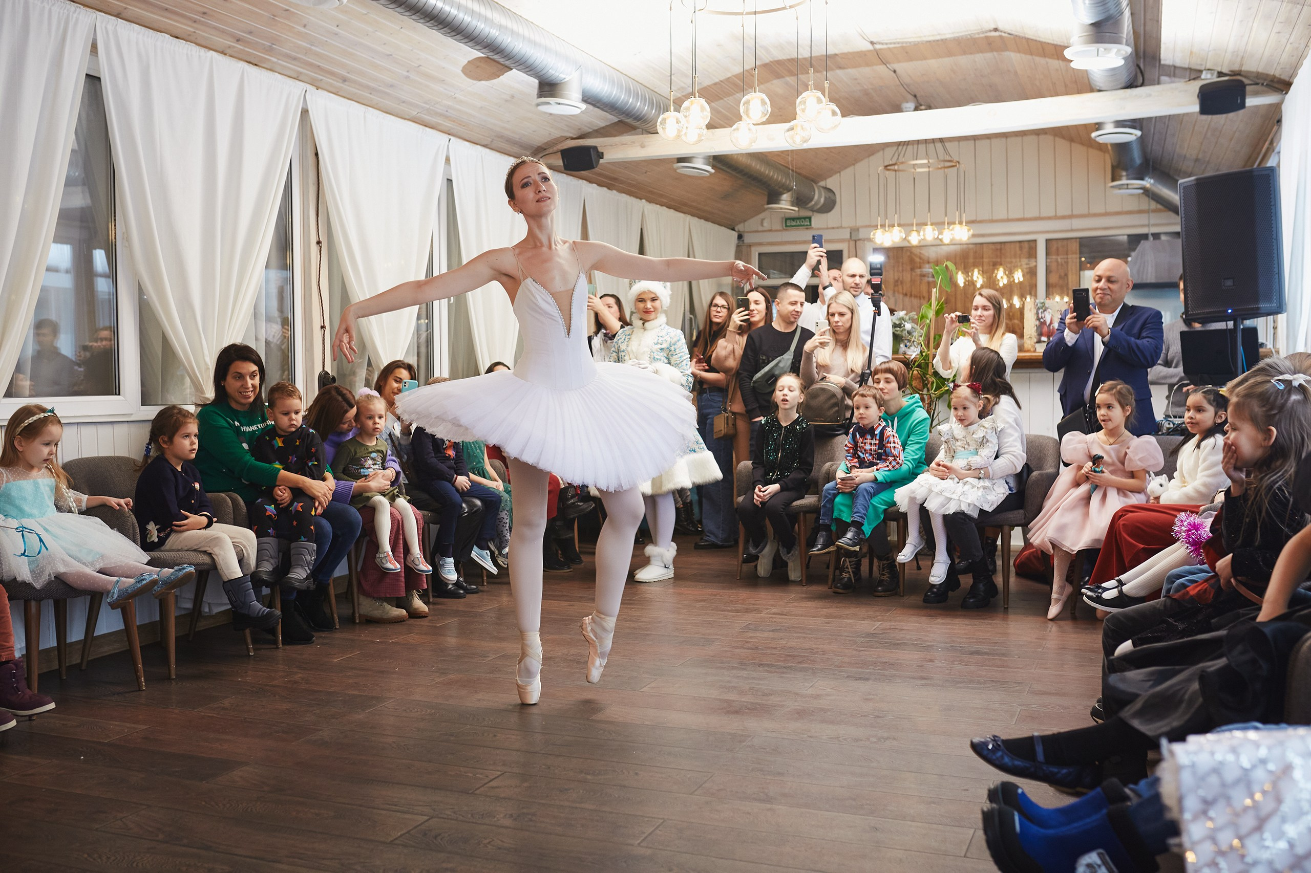 Утренник в ресторане «Баклажан». Евгений Матвеев — фотограф в Санкт-Петербурге