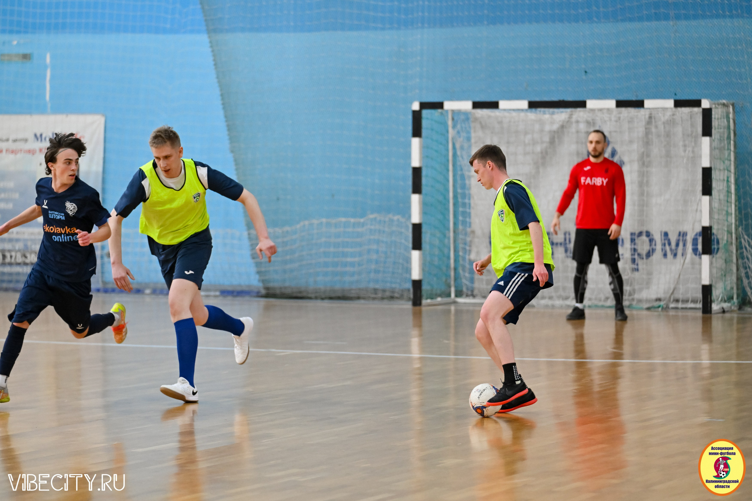 8 тур Корпоративной Бизнес-Лиги по футзалу. VIBECITY.RU Вайб Сити Ру Фоторепортажи Фотоотчеты Калининград
