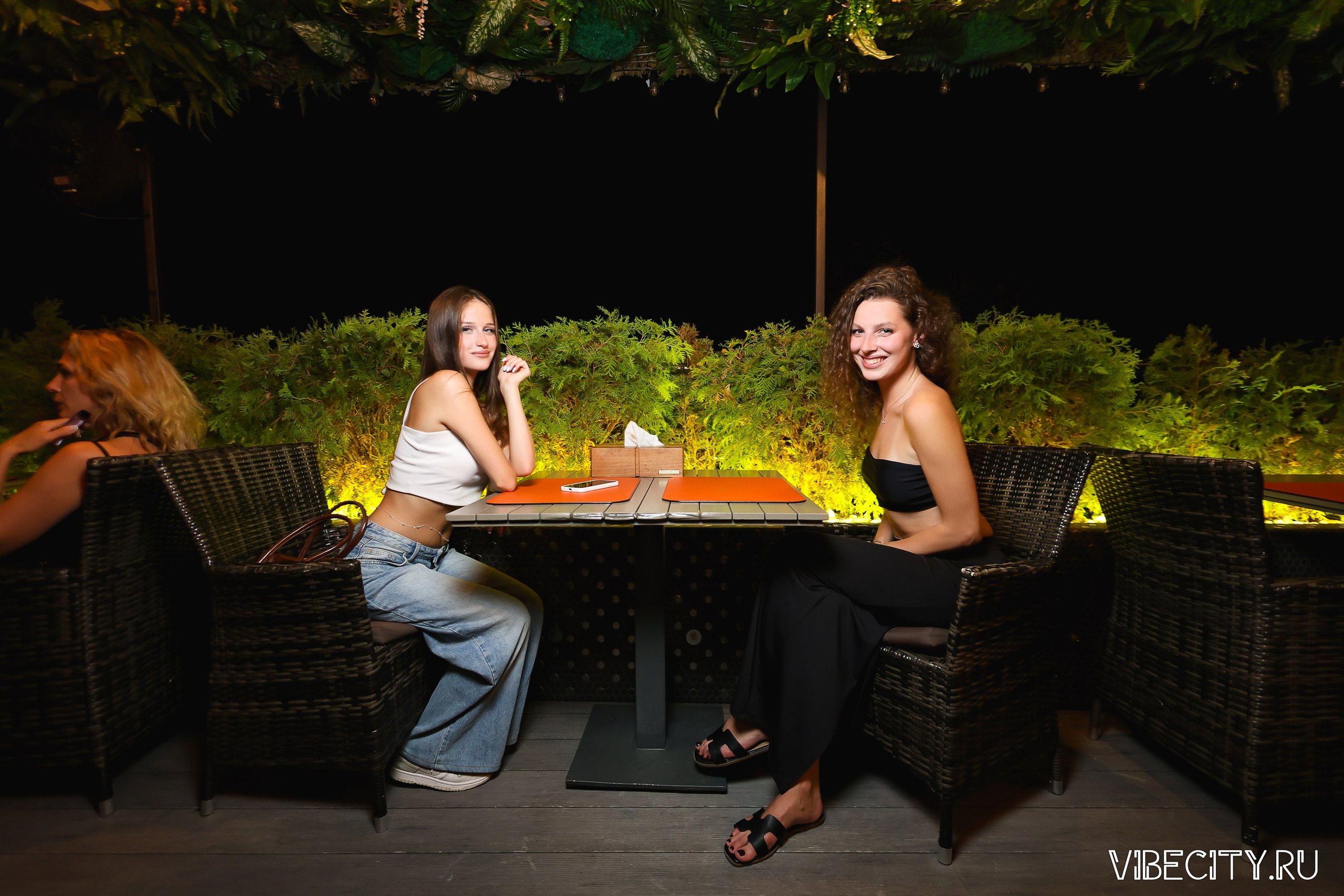 DOUBLE U. VIBECITY.RU Вайб Сити Ру Фоторепортажи Фотоотчеты Калининград