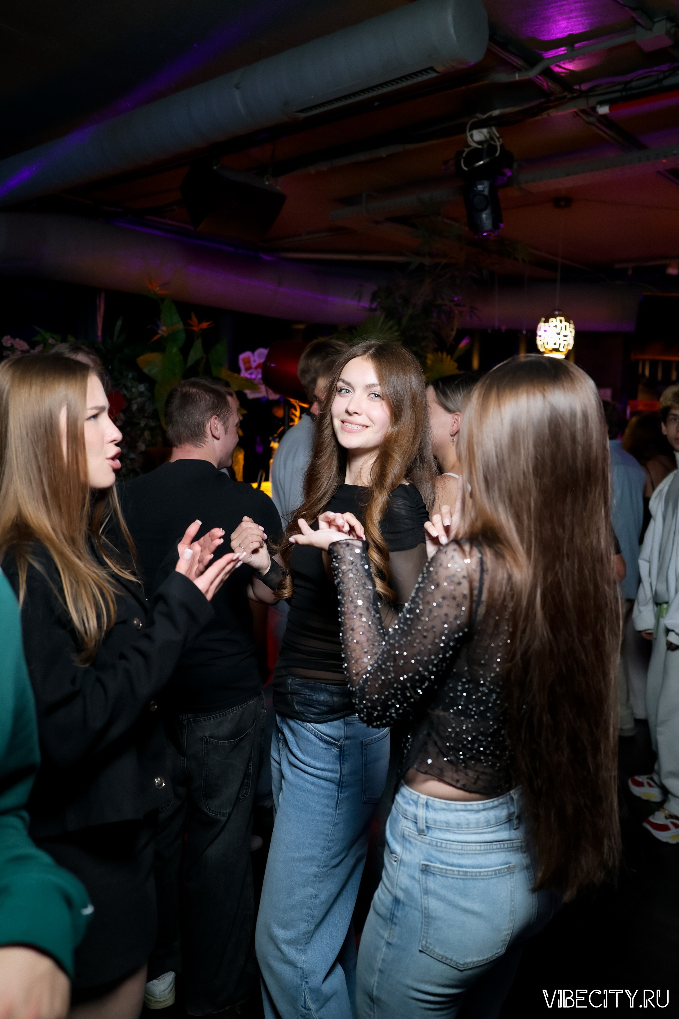DOUBLE U. VIBECITY.RU Вайб Сити Ру Фоторепортажи Фотоотчеты Калининград