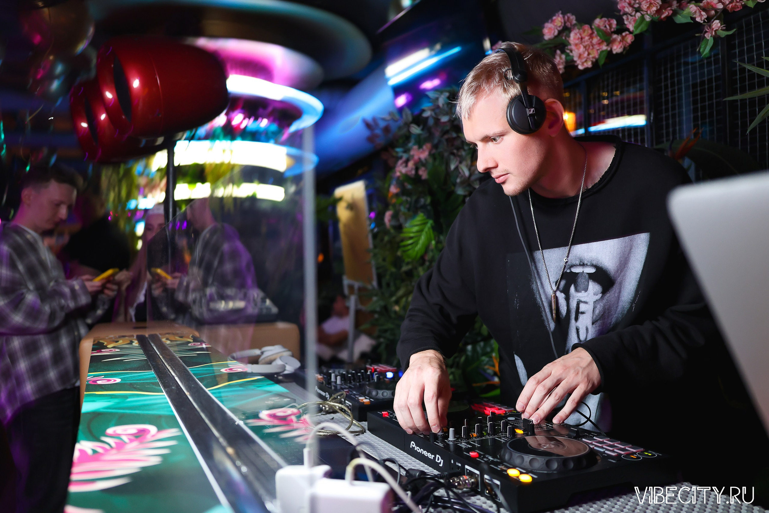 DOUBLE U. VIBECITY.RU Вайб Сити Ру Фоторепортажи Фотоотчеты Калининград