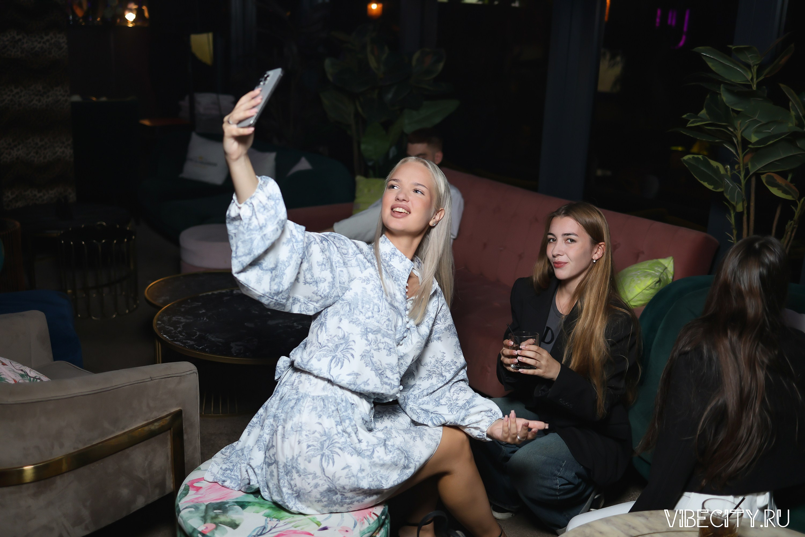 DOUBLE U. VIBECITY.RU Вайб Сити Ру Фоторепортажи Фотоотчеты Калининград