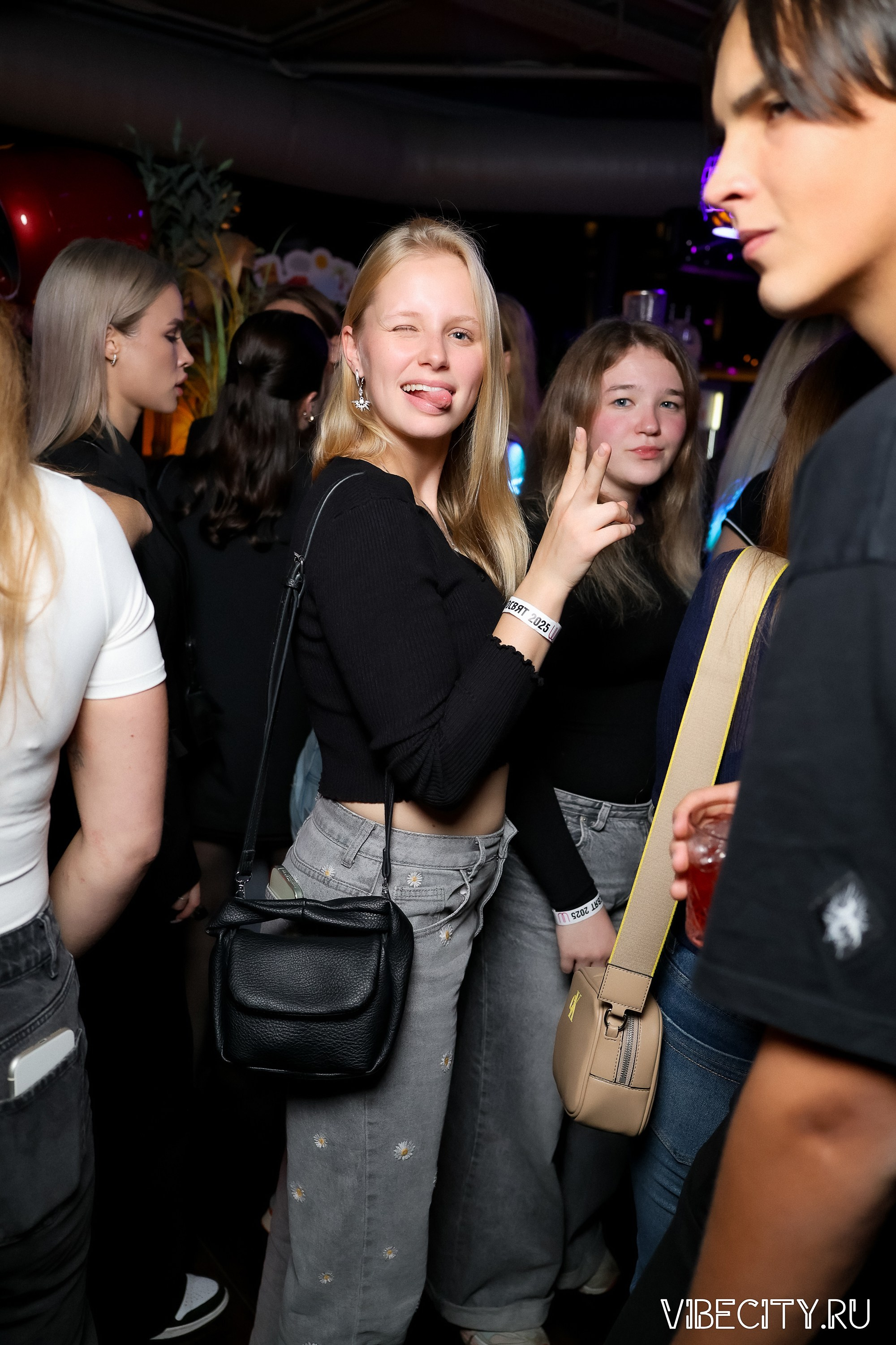 DOUBLE U. VIBECITY.RU Вайб Сити Ру Фоторепортажи Фотоотчеты Калининград