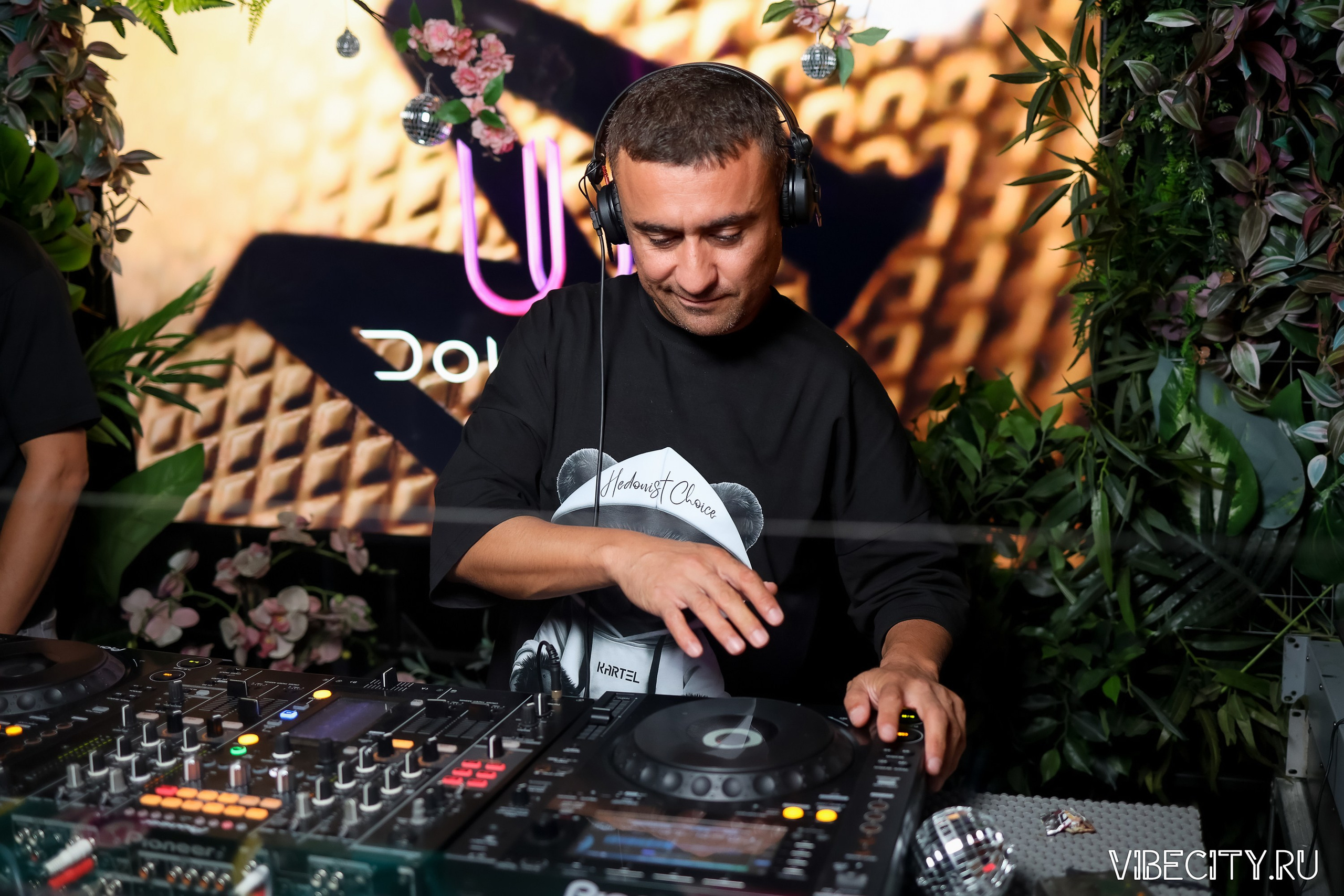 DOUBLE U. VIBECITY.RU Вайб Сити Ру Фоторепортажи Фотоотчеты Калининград