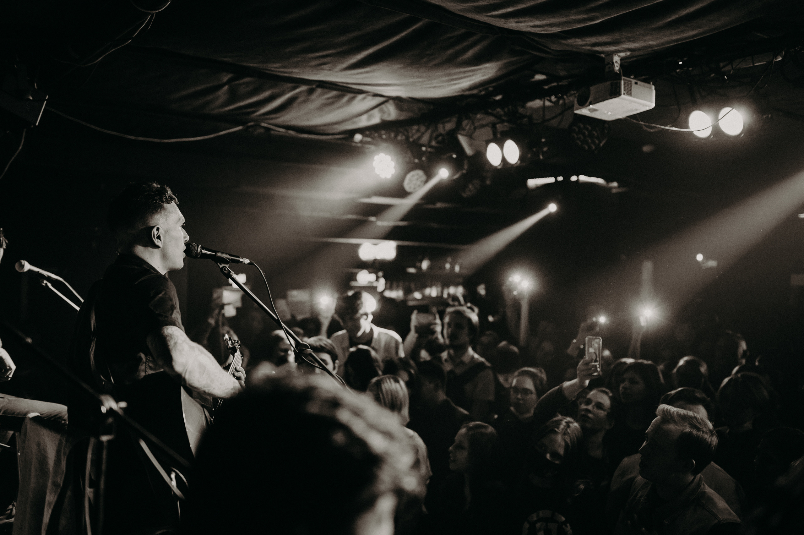 Группа «4ЕТЫРЕ Апреля» акустика (Москва). Фотограф в Москве Илья Максимов