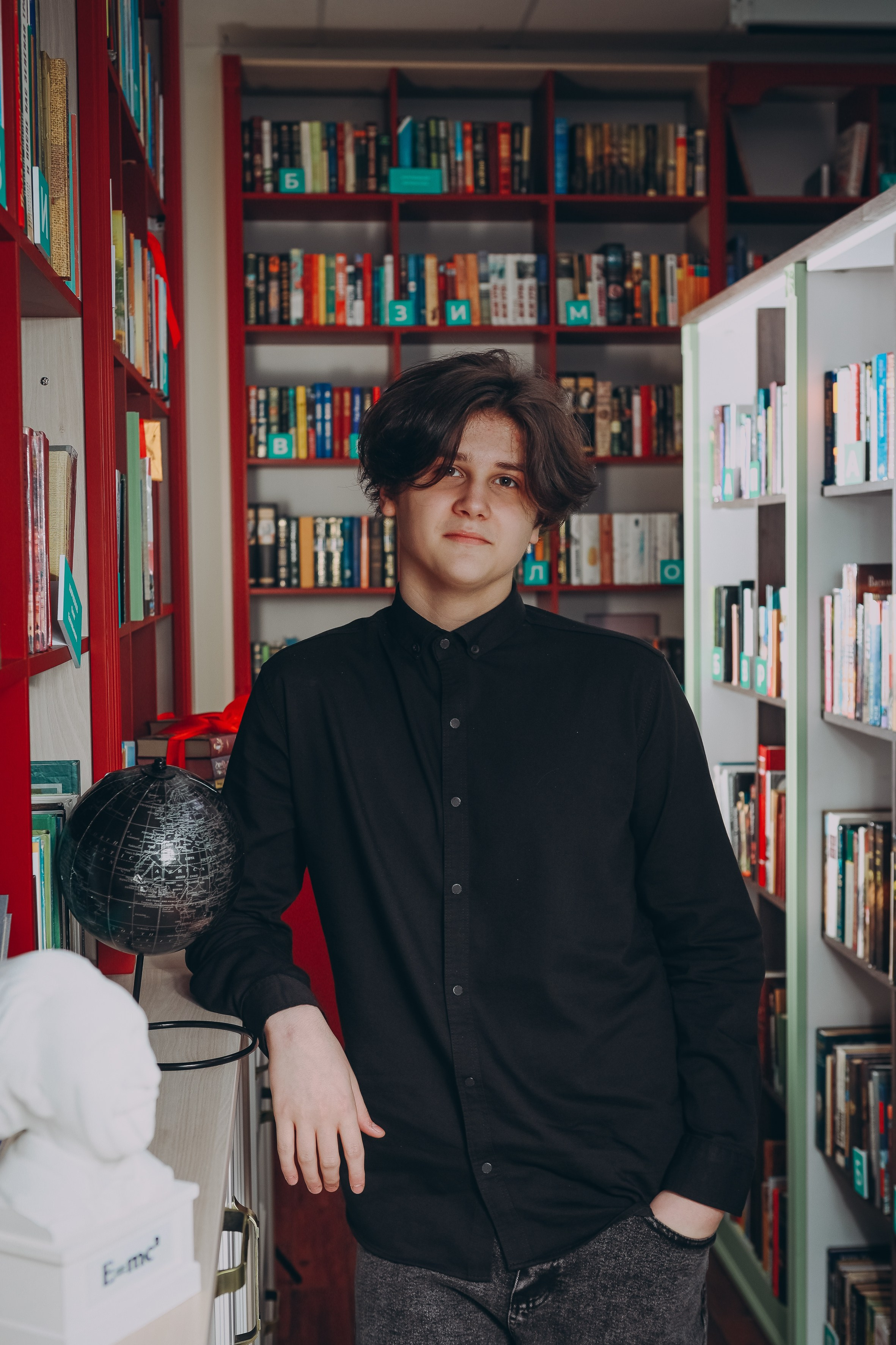 Фото в городской библиотеке. Яковлева Екатерина. Школьный и семейный фотограф