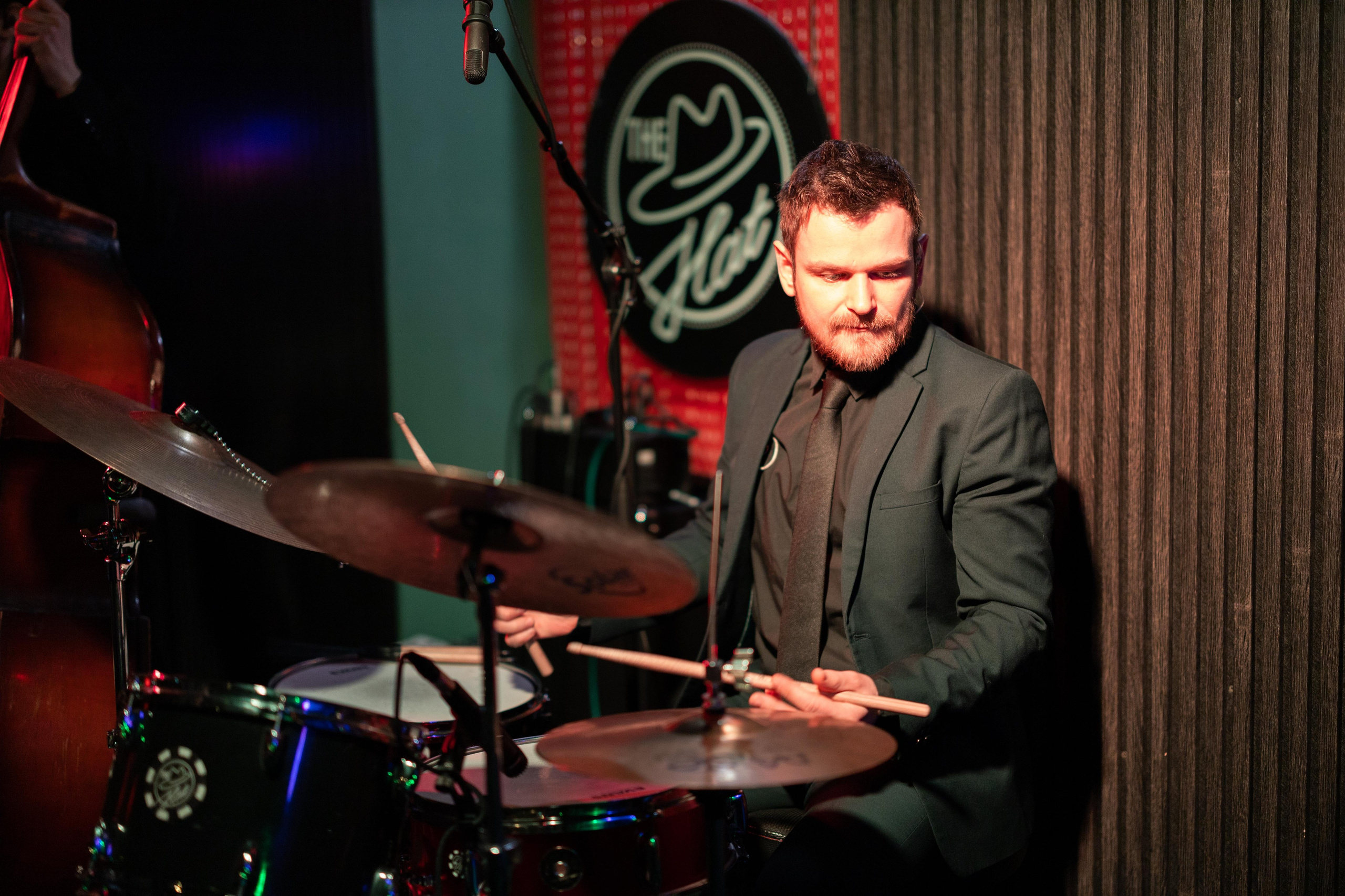 Film backstage. VICTORIA SHU