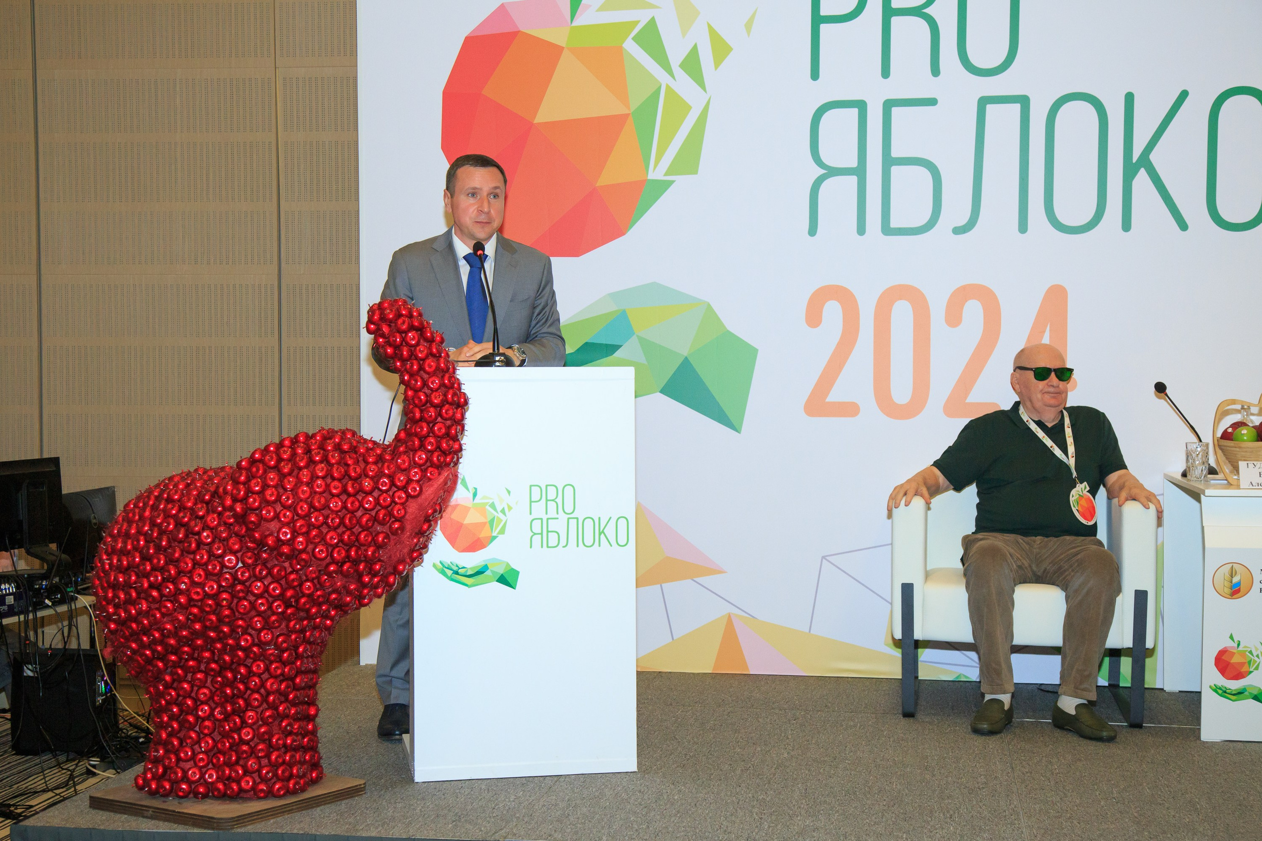 Репортажный фотограф. Репортажная фотосъёмка Минеральные Воды, Пятигорск, Кисловодск, Ставрополь. Репортажный и свадебный фотограф Пятигорск и КМВ