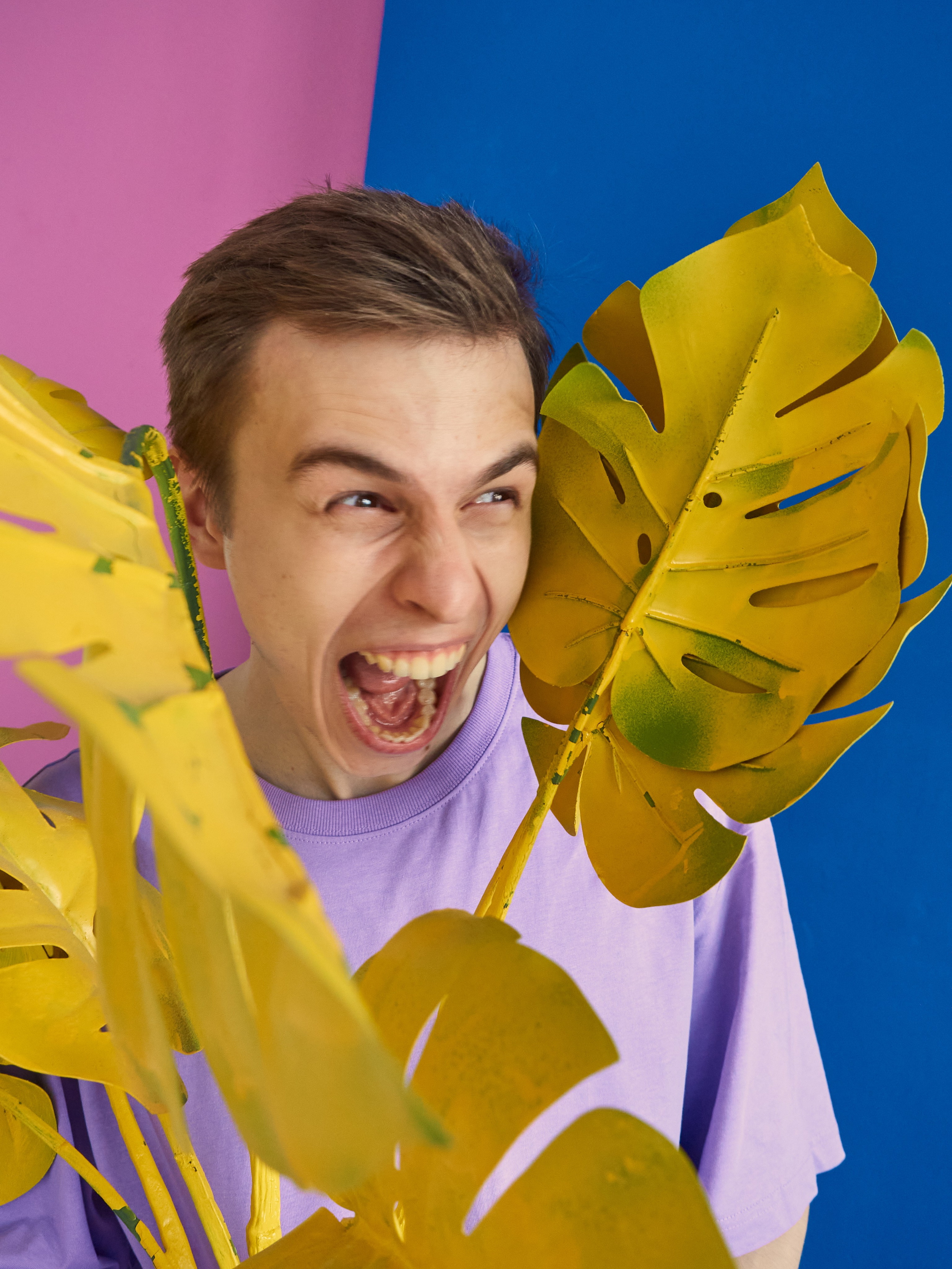 Павел (наставник коучей и комик). Главная