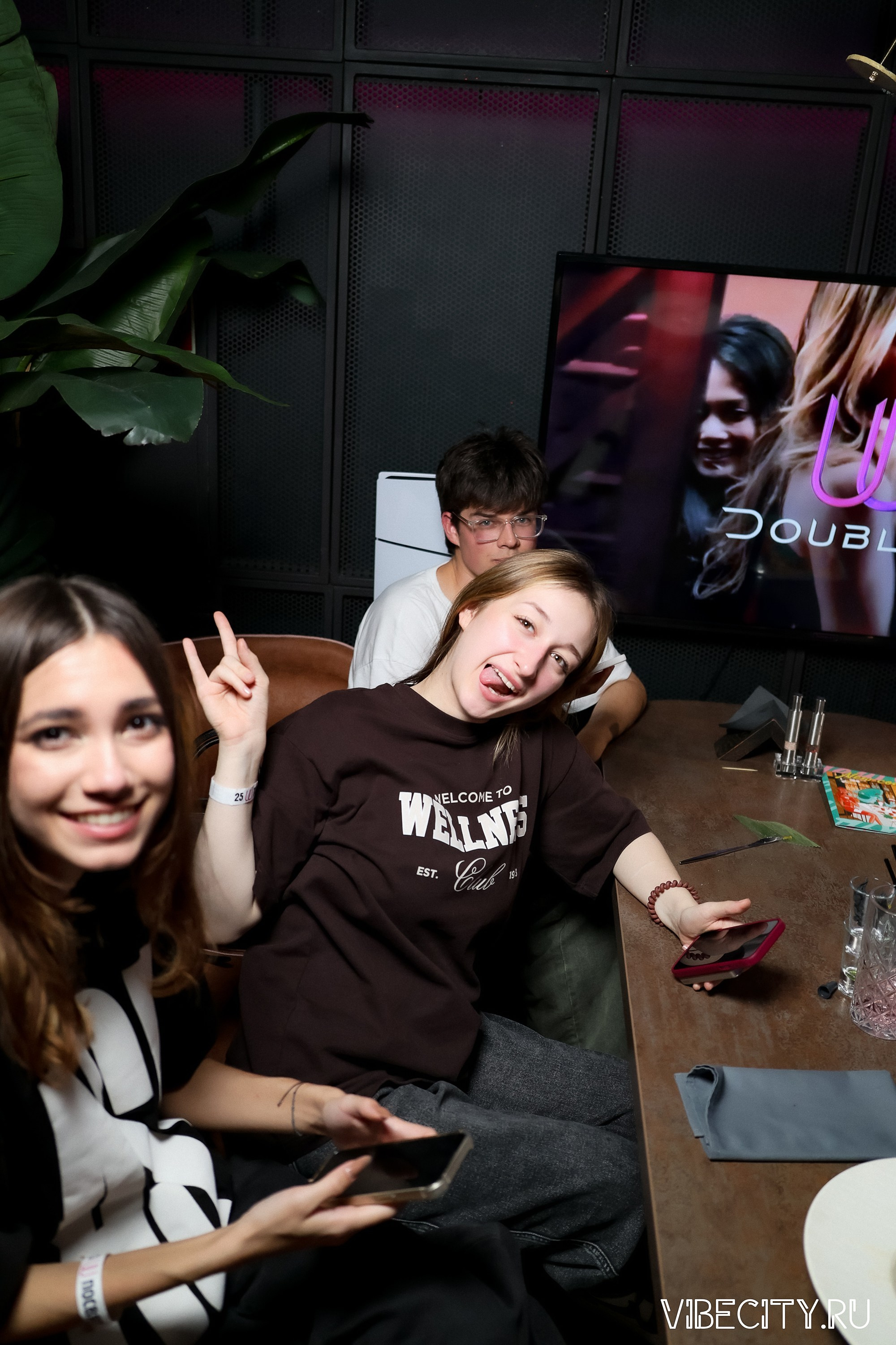 DOUBLE U. VIBECITY.RU Вайб Сити Ру Фоторепортажи Фотоотчеты Калининград