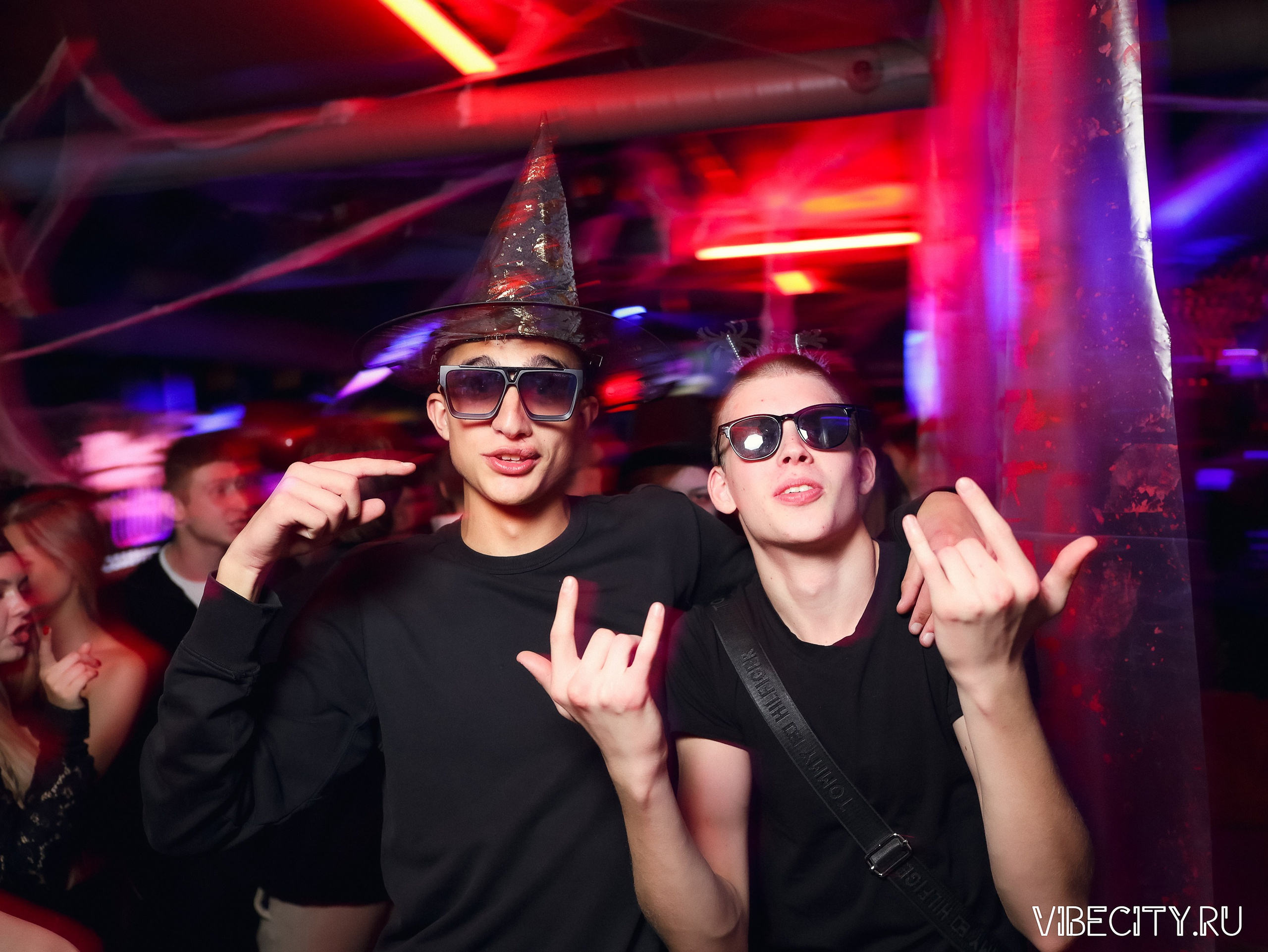 DOUBLE U. VIBECITY.RU Вайб Сити Ру Фоторепортажи Фотоотчеты Калининград