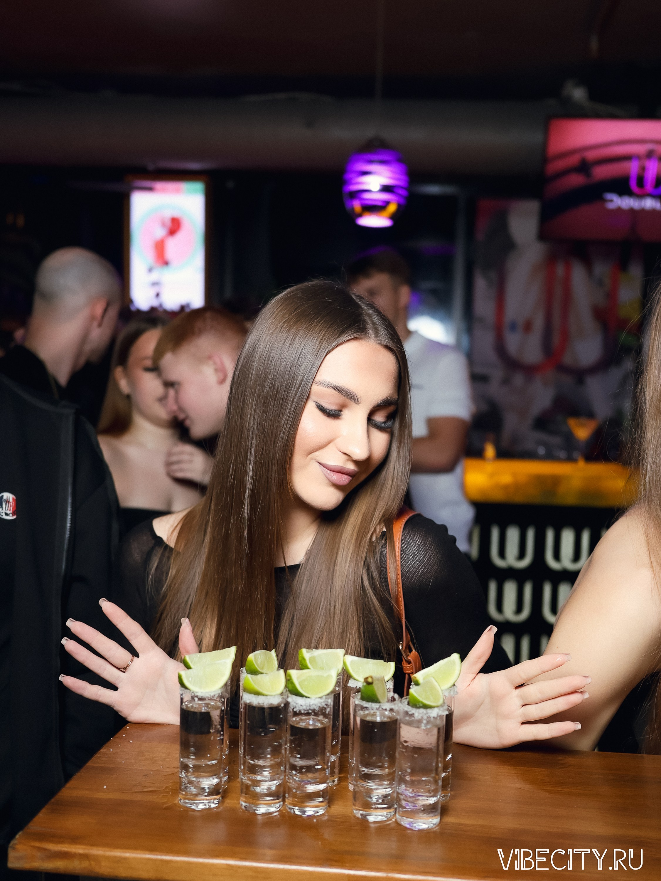 DOUBLE U. VIBECITY.RU Вайб Сити Ру Фоторепортажи Фотоотчеты Калининград