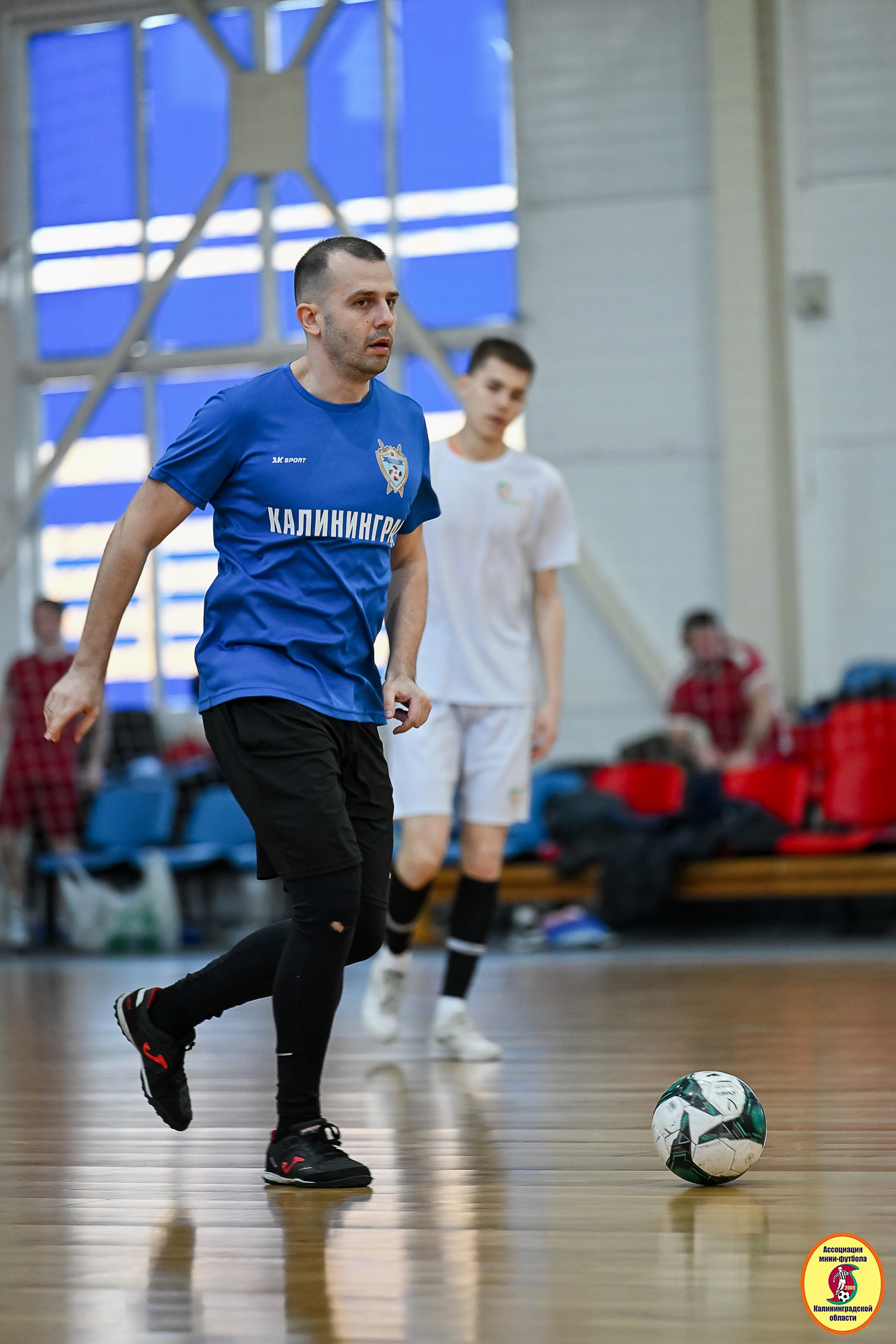 Корпоративная Бизнес Лига по футзалу — Весна 2026. VIBECITY.RU Вайб Сити Ру Фоторепортажи Фотоотчеты Калининград
