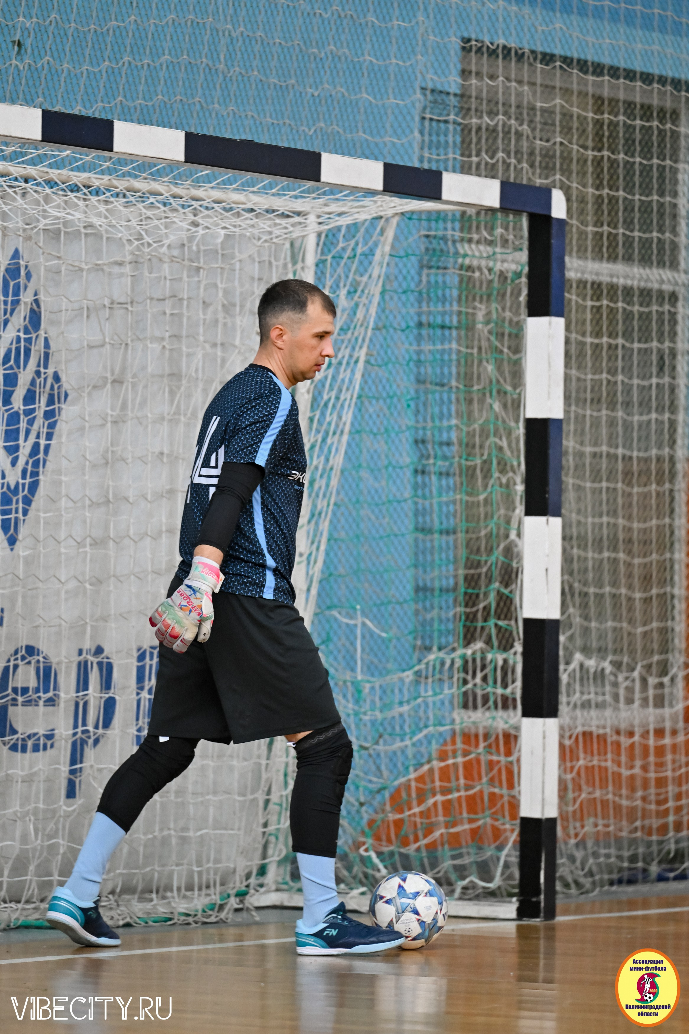 8 тур Корпоративной Бизнес-Лиги по футзалу. VIBECITY.RU Вайб Сити Ру Фоторепортажи Фотоотчеты Калининград