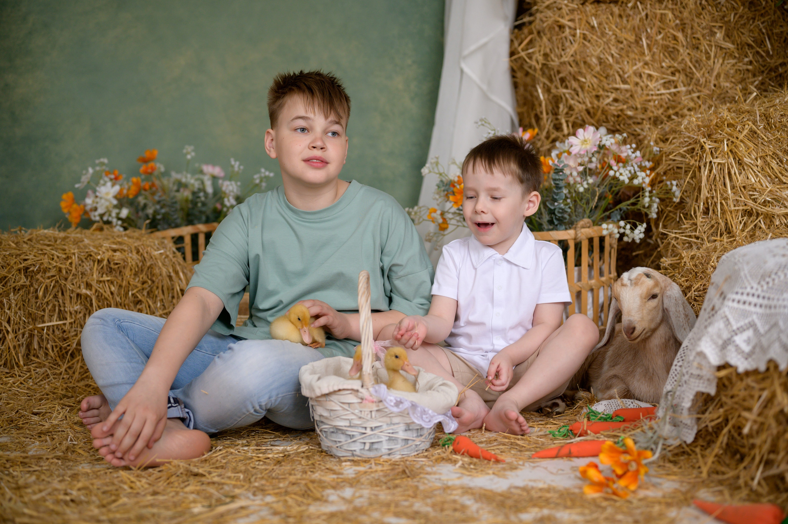 Фотостудия «Рояль» зал «Графика». Фотограф новорожденных, семейный детский в Тюмени Татьяна Морозова