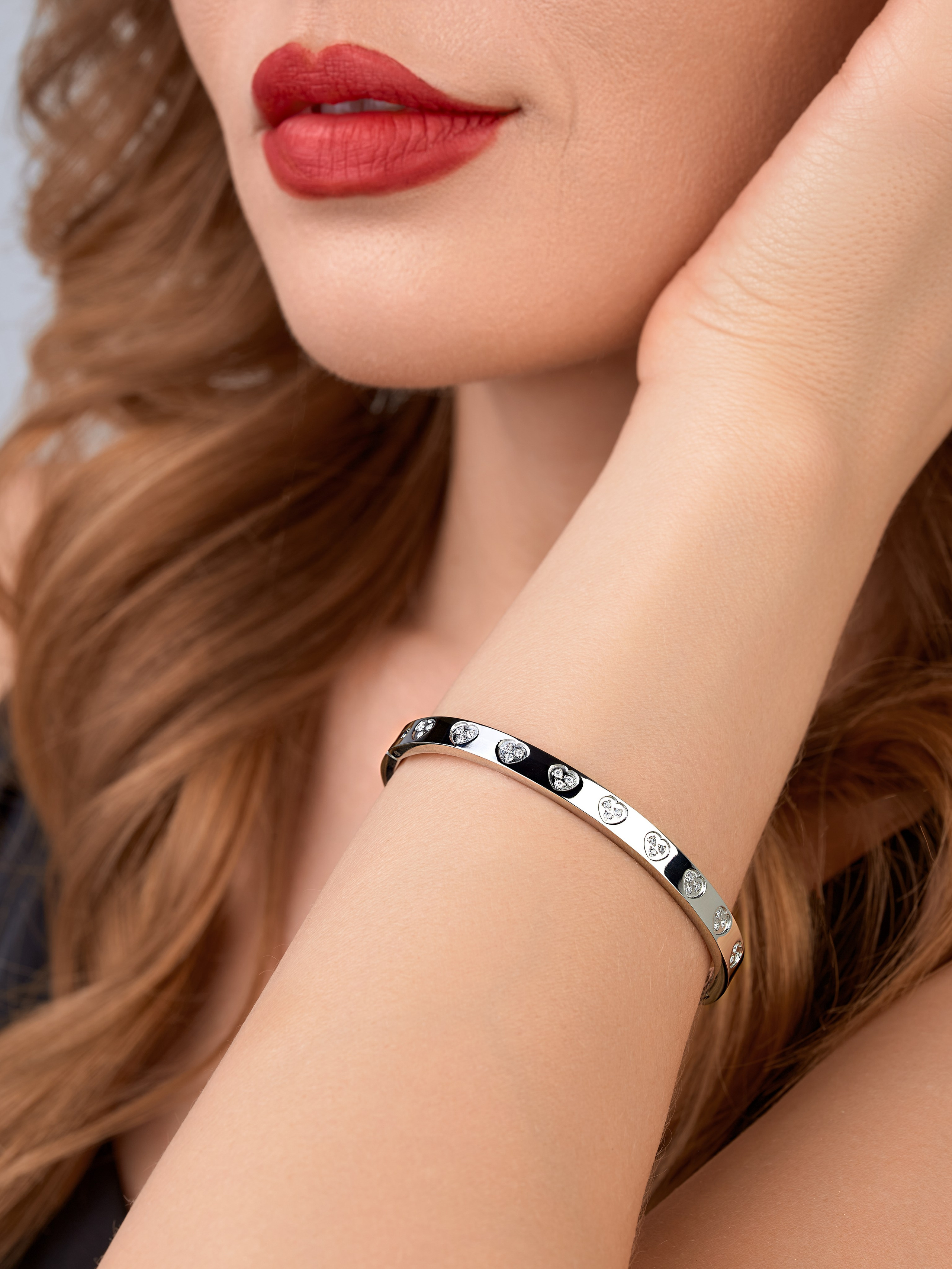 Модельная съемка серебряных украшений для брендов в Москве | Фотограф Анна Татаурова. Фотограф Анна Татаурова | Авторская фотосъемка в Москве