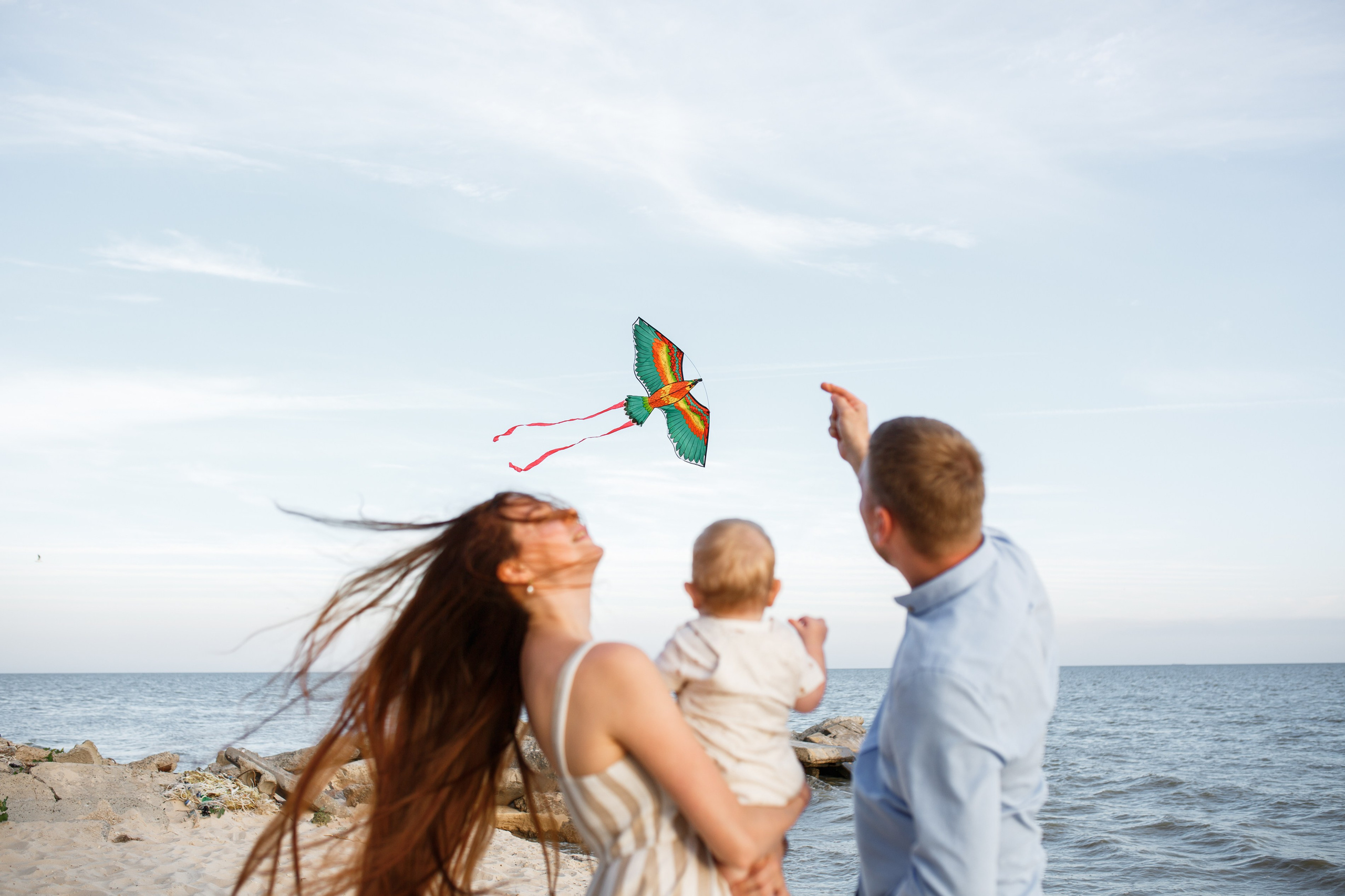 Солнце, ветер и любовь. Главная