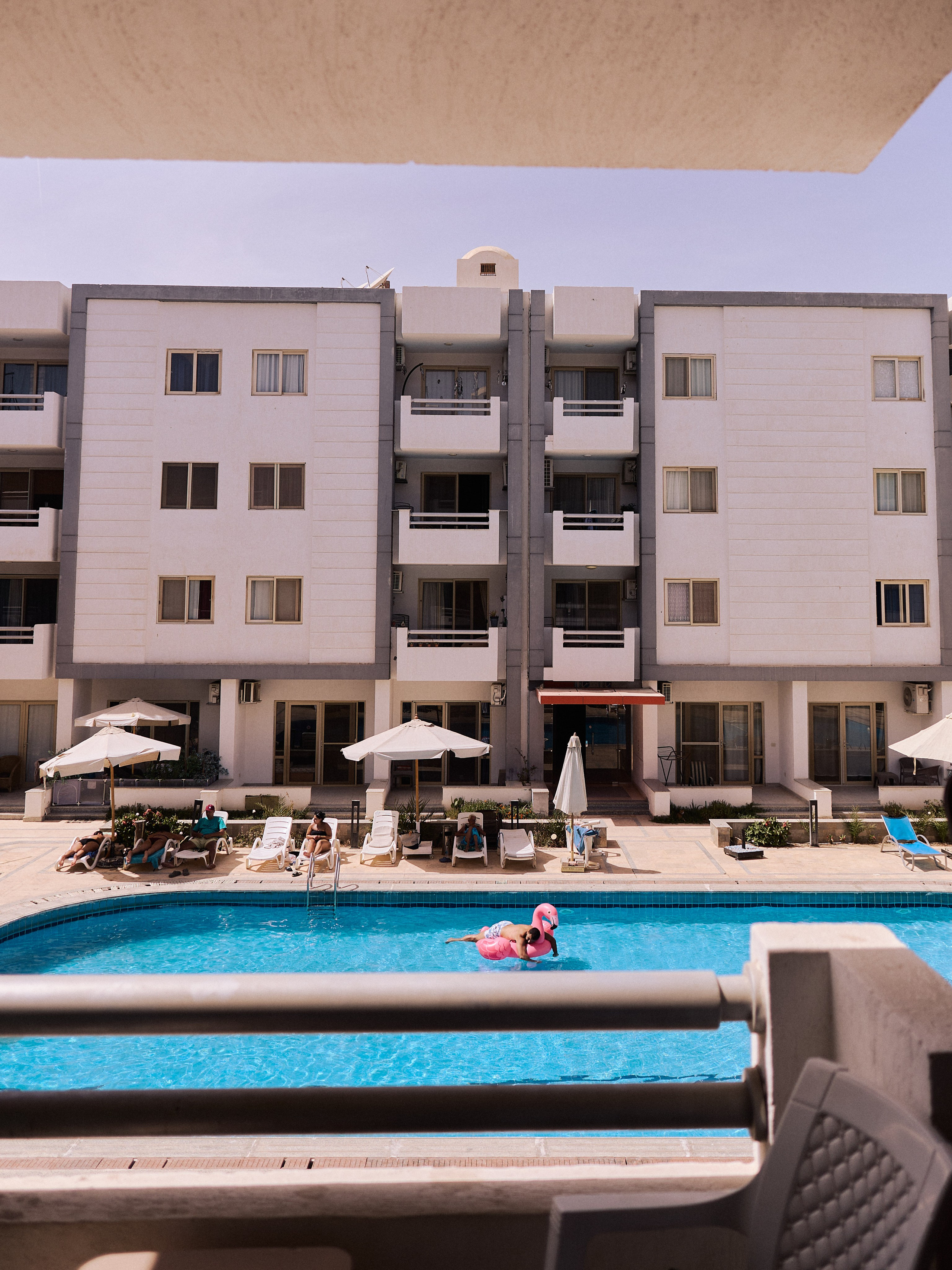 Проверяя камеру. Jorgis — фотограф в Хургаде / обучение фотографии