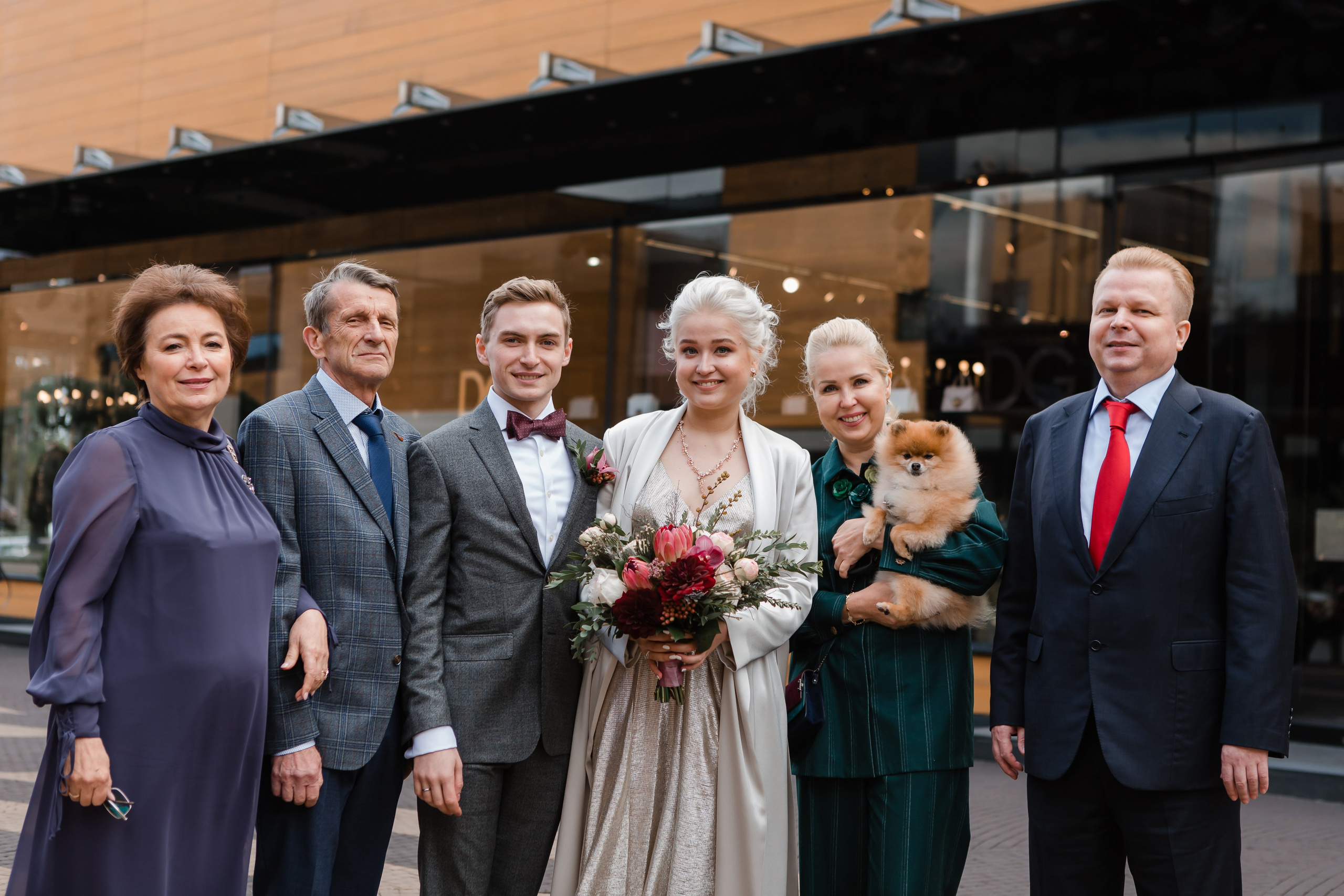 Александр и Ольга. Видеосъемка и фотосъемка свадеб. Фотограф и оператор на свадьбу. Видеосъемка подкастов, собственная видео-фотостудии. Предметная фотосъемка