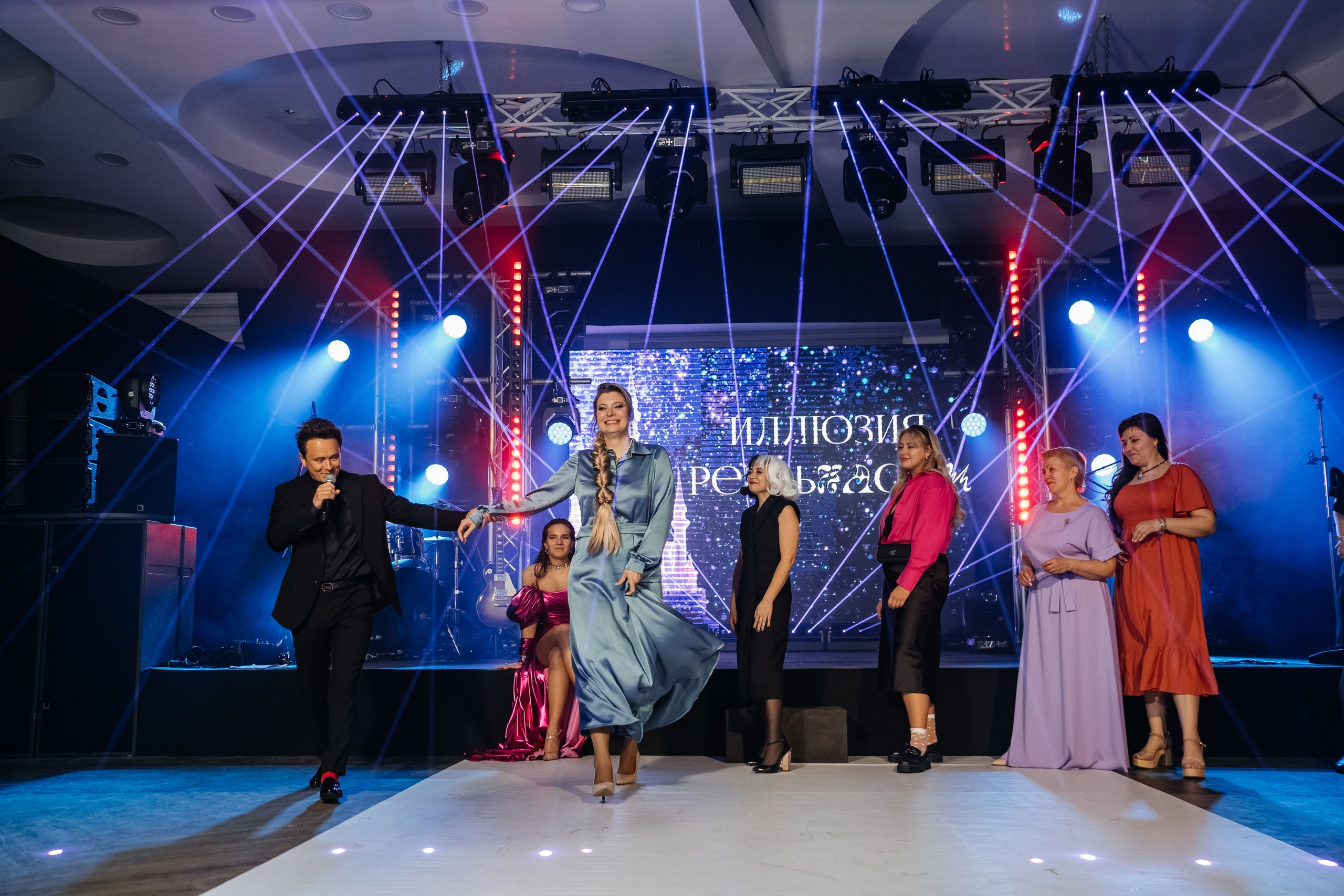 АНАСТАСИЯ ИЛЛЮЗИЯ РЕАЛЬНОСТИ BIG TEAM. Свадебный и семейный фотограф В Барнауле Нечаева Таня