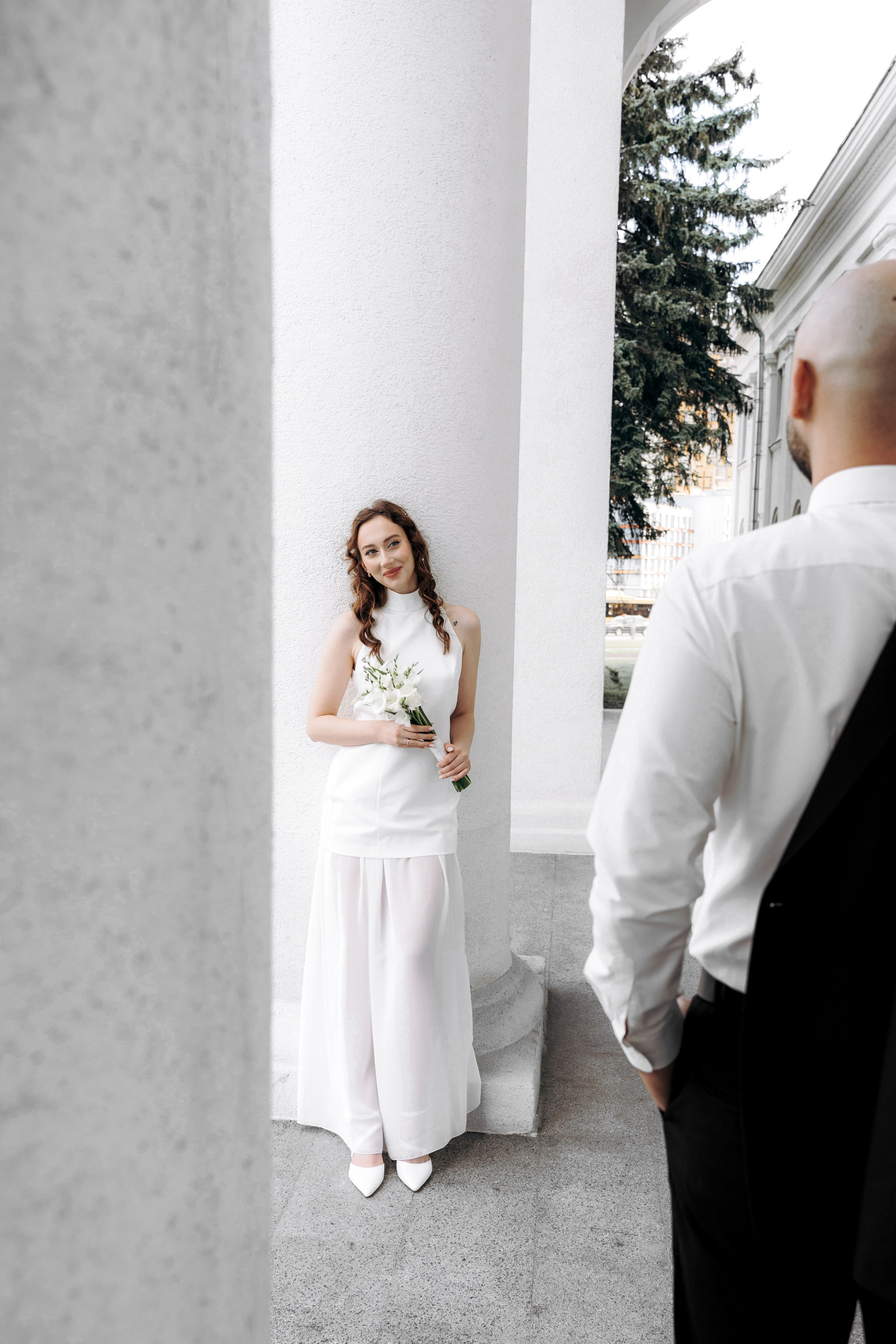 Любовь на фоне старого аэропорта. Ваш семейный фотограф в Минске — Вика Трегубова