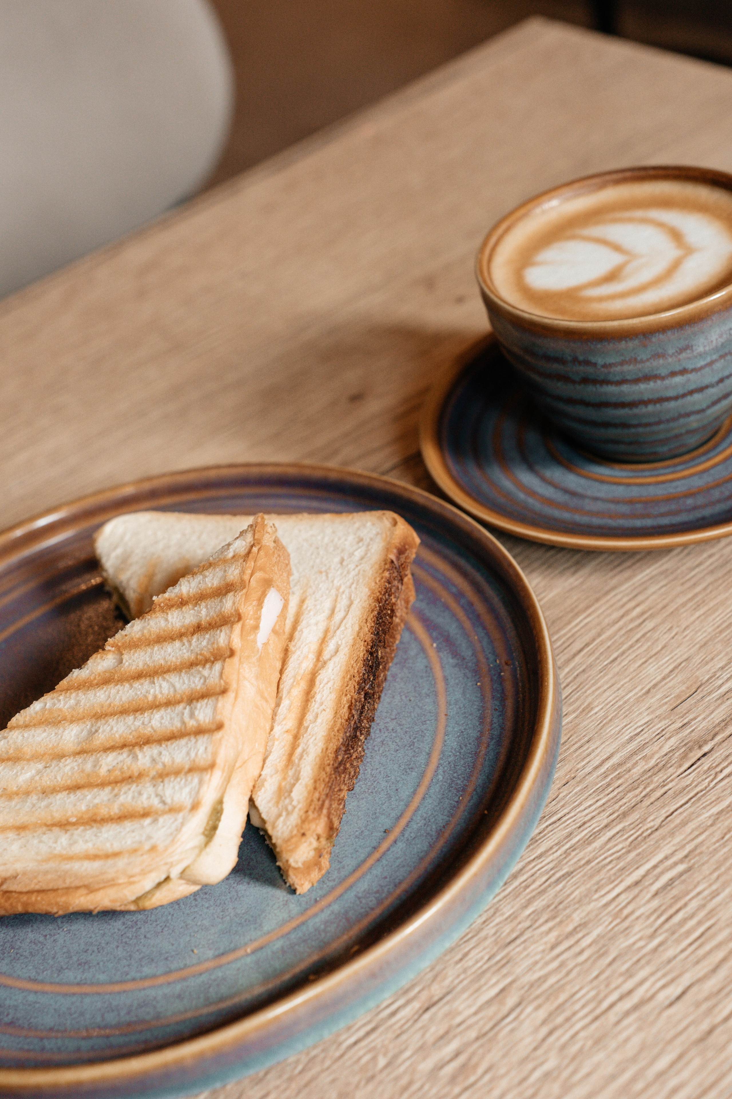 Контент- съёмка для кофейни «ЗАРЯД». Ваш семейный фотограф в Минске — Вика Трегубова