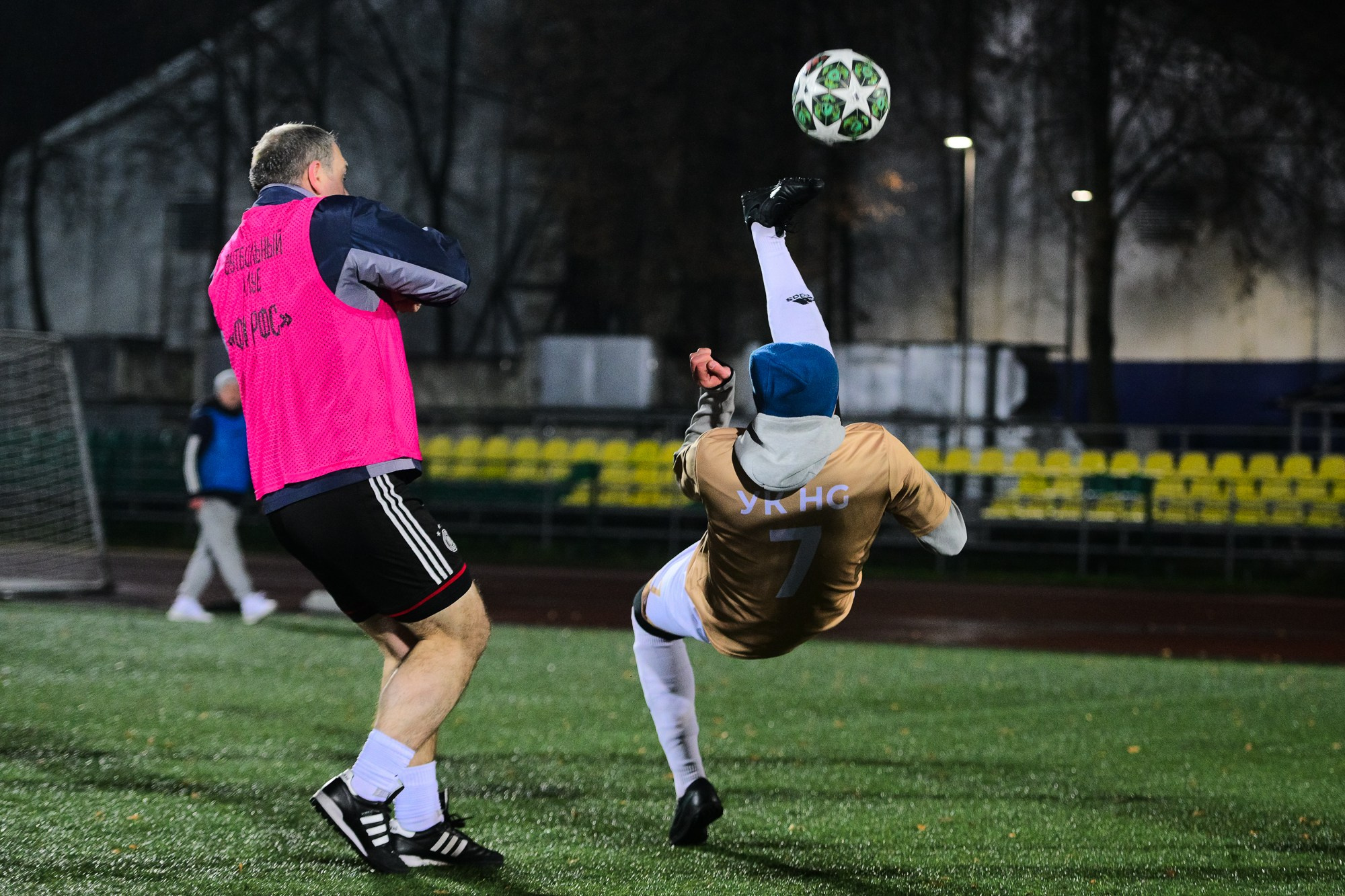 Непрофессиональный футбол. Елена Дружинина. Спортивный и репортажный фотограф