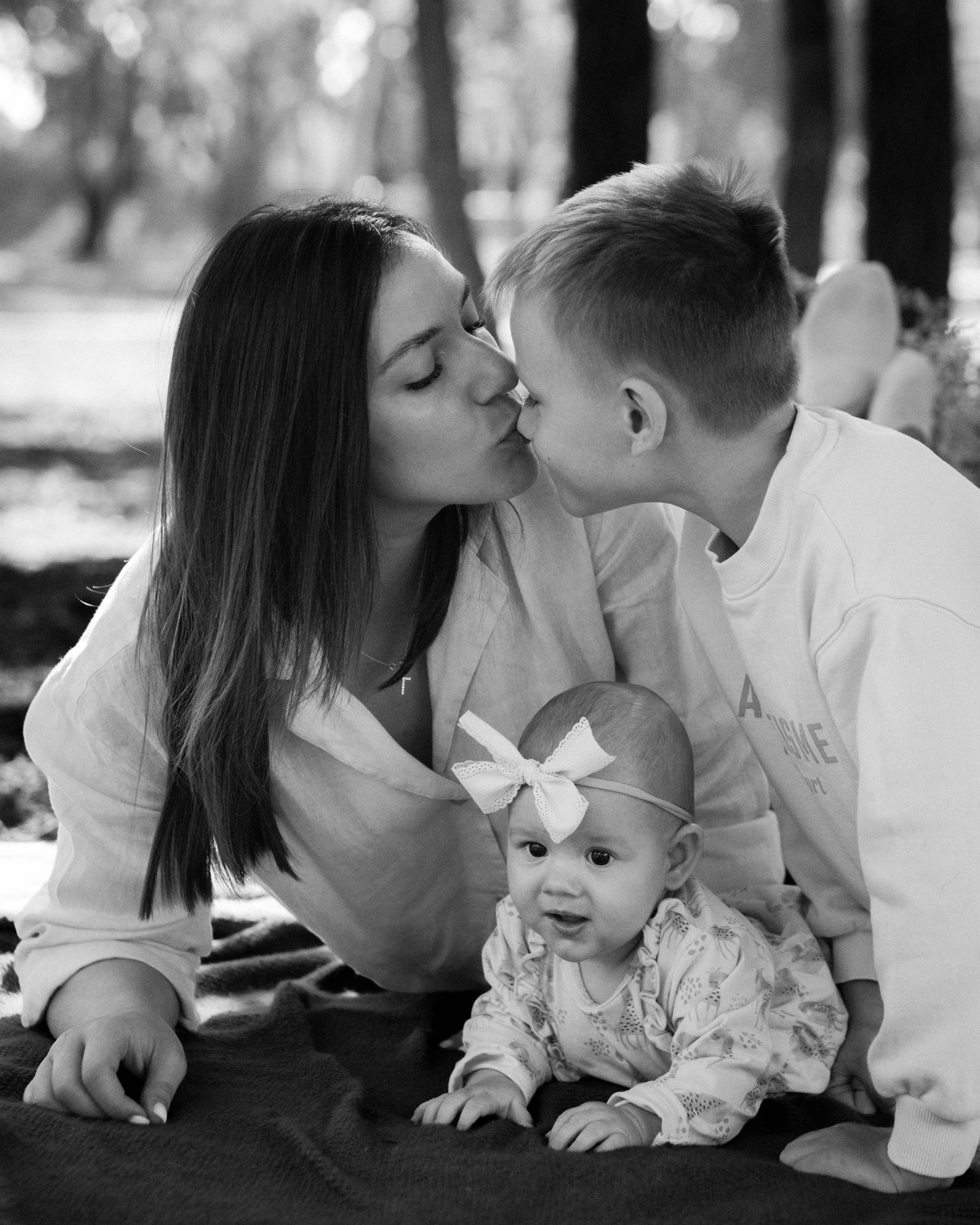 Family Photoday. Portrait photographer Olga Prokopova based in Budapest