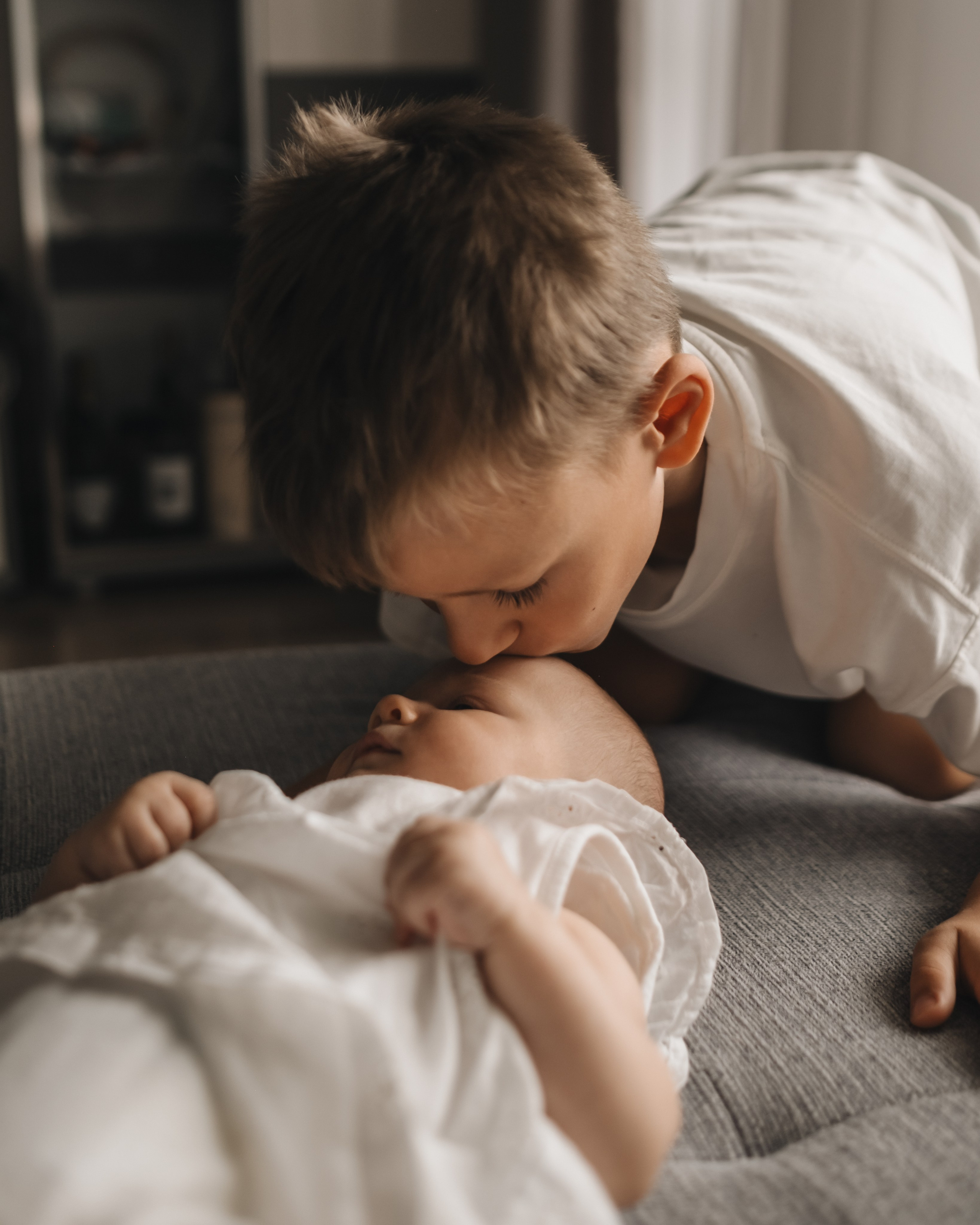 Marina. Home family photoshoot. Portrait photographer Olga Prokopova based in Budapest