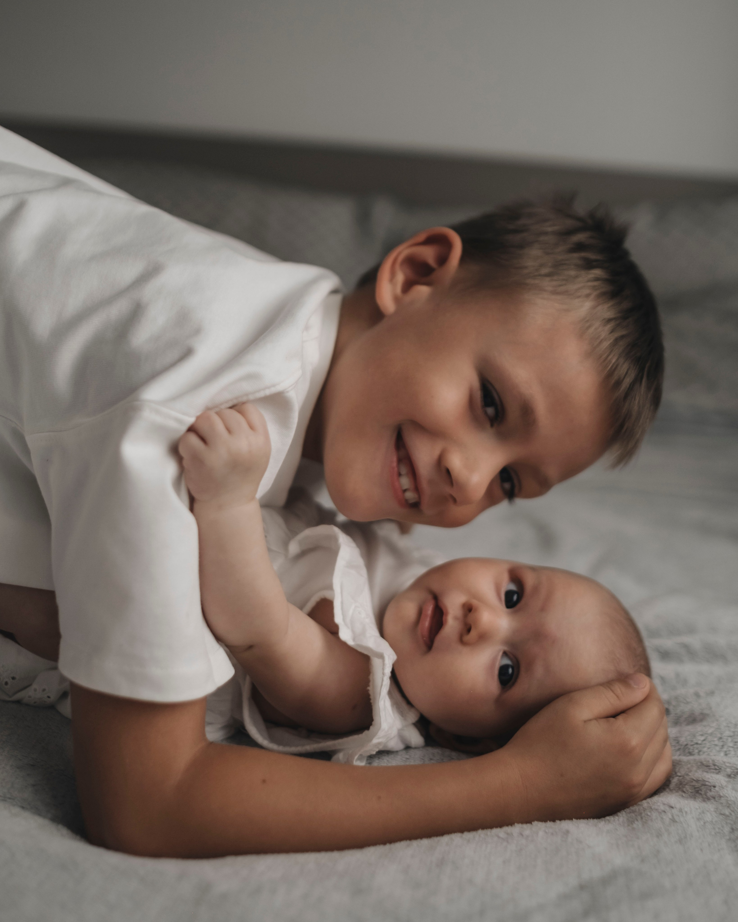 Marina. Home family photoshoot. Portrait photographer Olga Prokopova based in Budapest