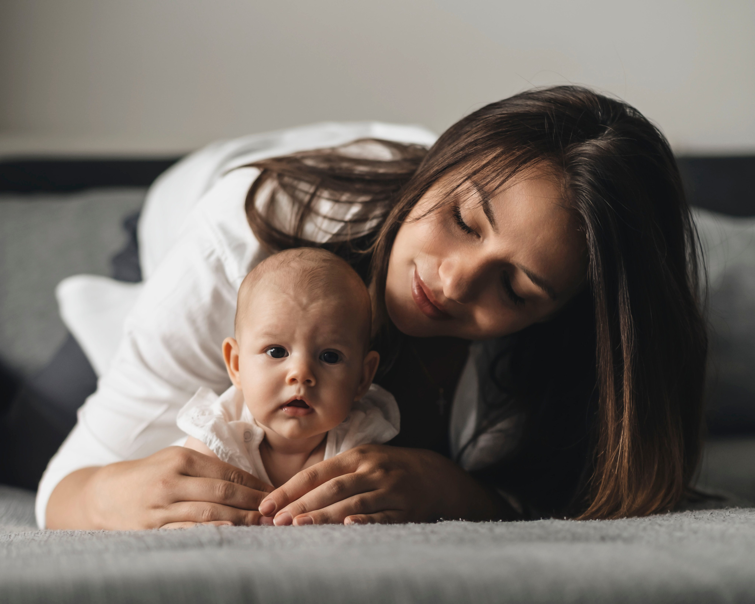 Marina. Home family photoshoot. Portrait photographer Olga Prokopova based in Budapest