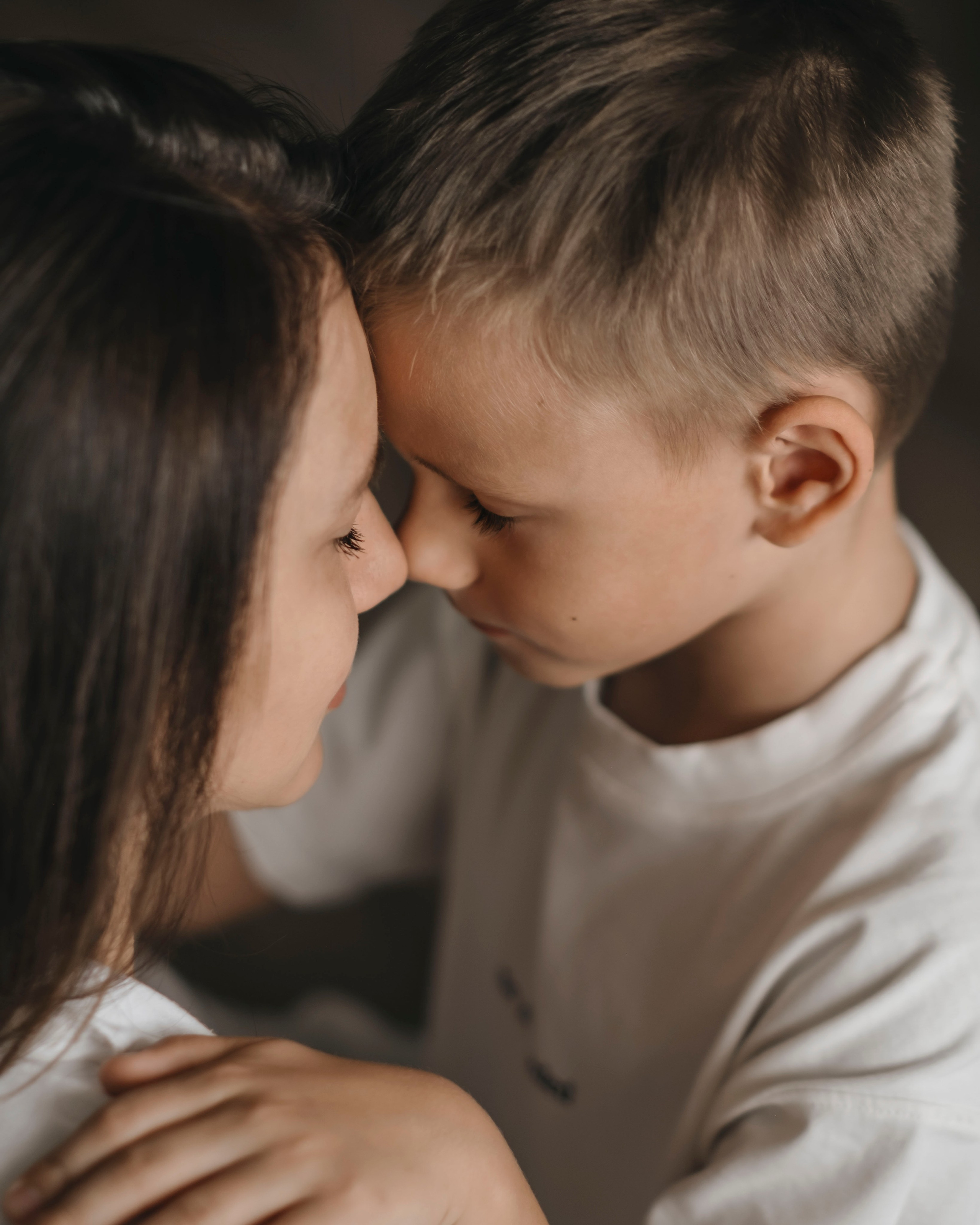 Marina. Home family photoshoot. Portrait photographer Olga Prokopova based in Budapest