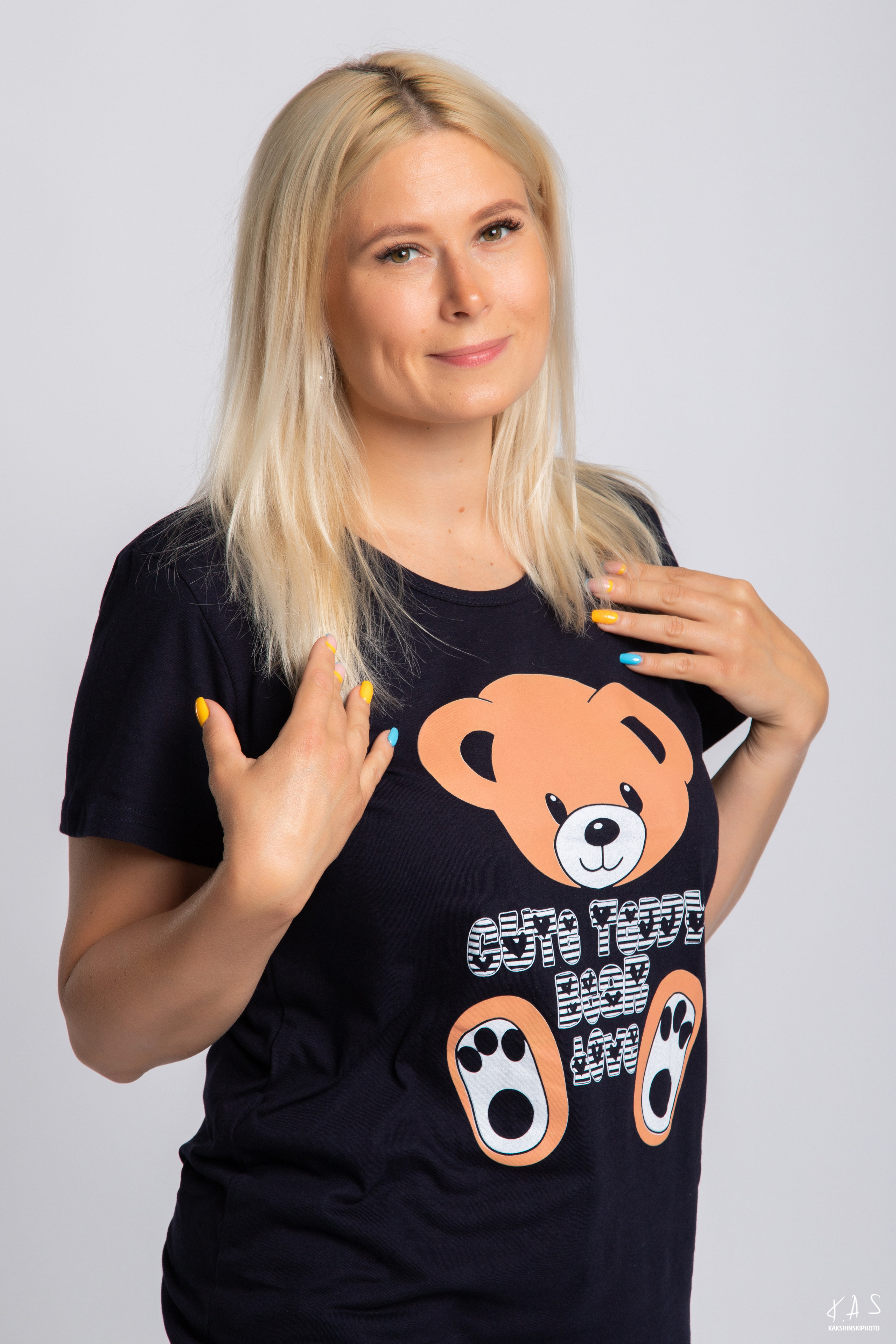 Каталожка. Интернет-магазин женской одежды на WILDBERRIES. Фотография и видеосъёмка