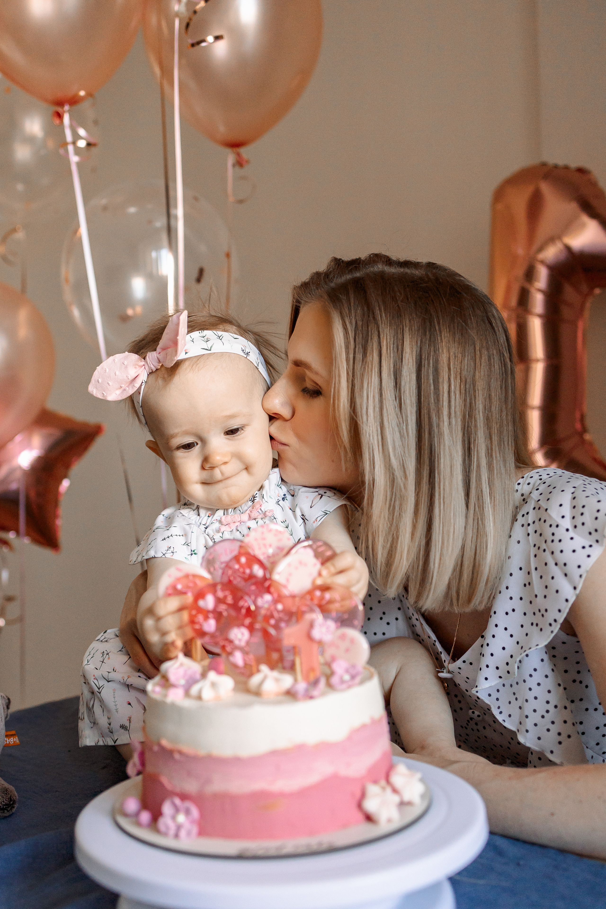 Первый тортик. Семейный Фотограф в Москве Евгения Симоненко