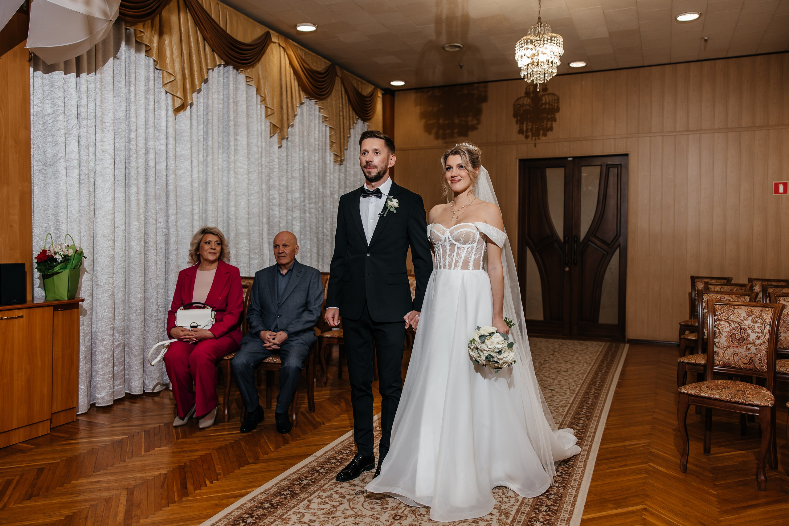 Анонс свадьбы для Ильи и Виктории. Теплый Крымский март. Свадебный фотограф в Крыму и Севастополе Ольга Баскакова