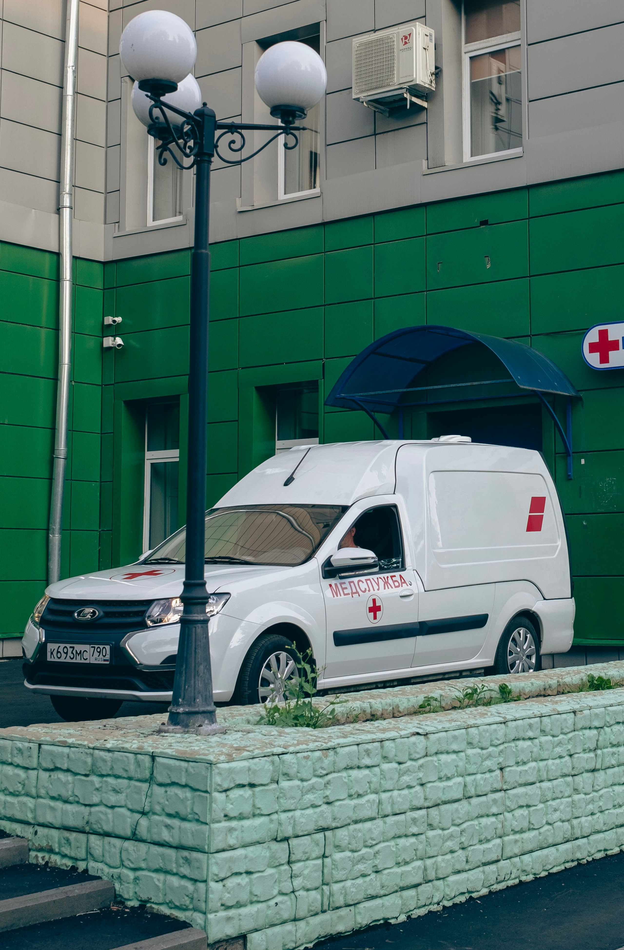 SPESHIMPOMOCH.RU. Frankstidda — photographer