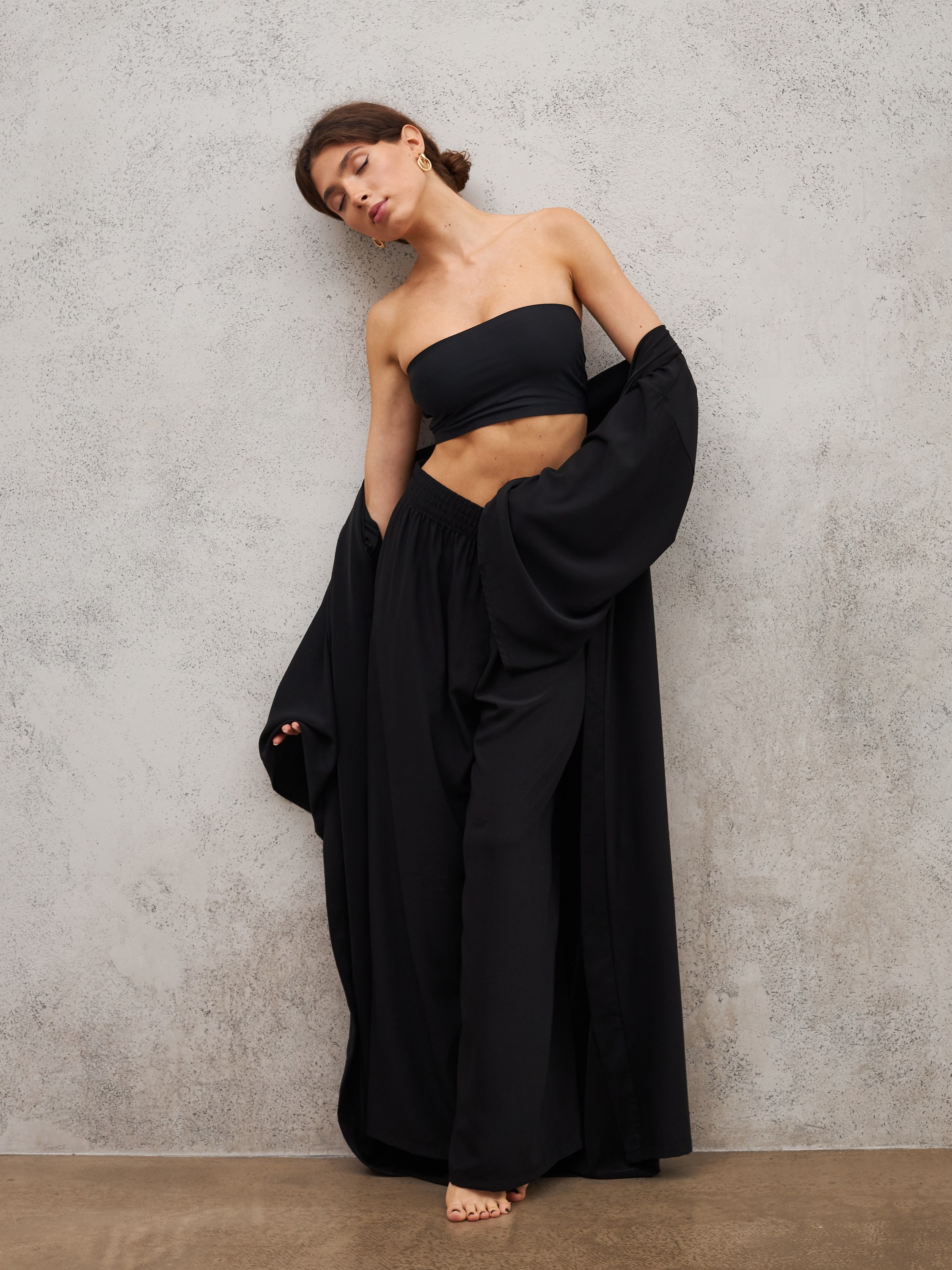 Фотосъемка кимоно Екатеринбург Wildberries ВБ Ozon Озон фотосессия одежды Екб заказать цена фотосъемка товара WB халаты карточки товара. Фотограф Екатеринбург Анастасия Жерновская | Маркетплейсы и нейрофото