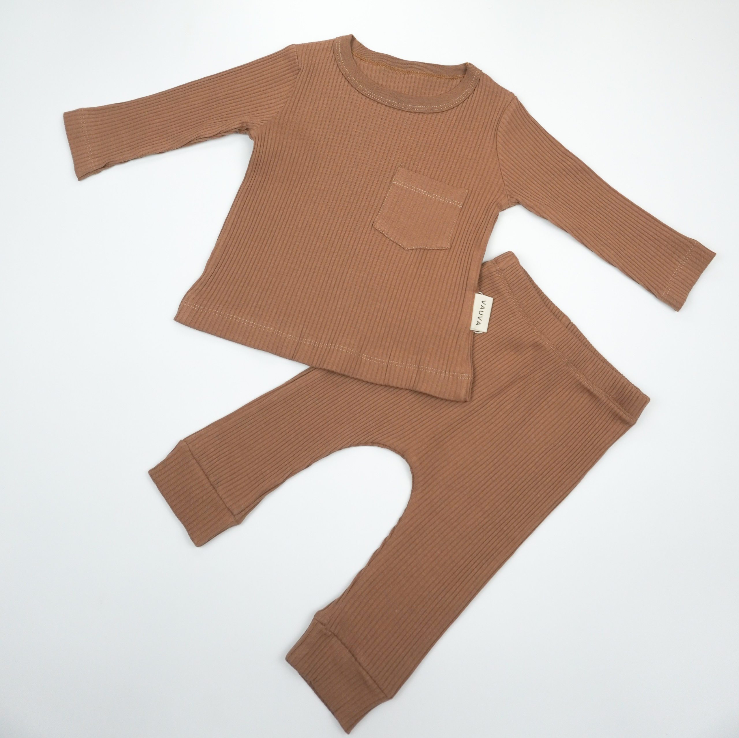 Одежда. Кузнецова Мария — профессиональный фотограф в Санкт-Петербурге | Предметная фотосъёмка, модельные тесты, актёрское портфолио, концерты