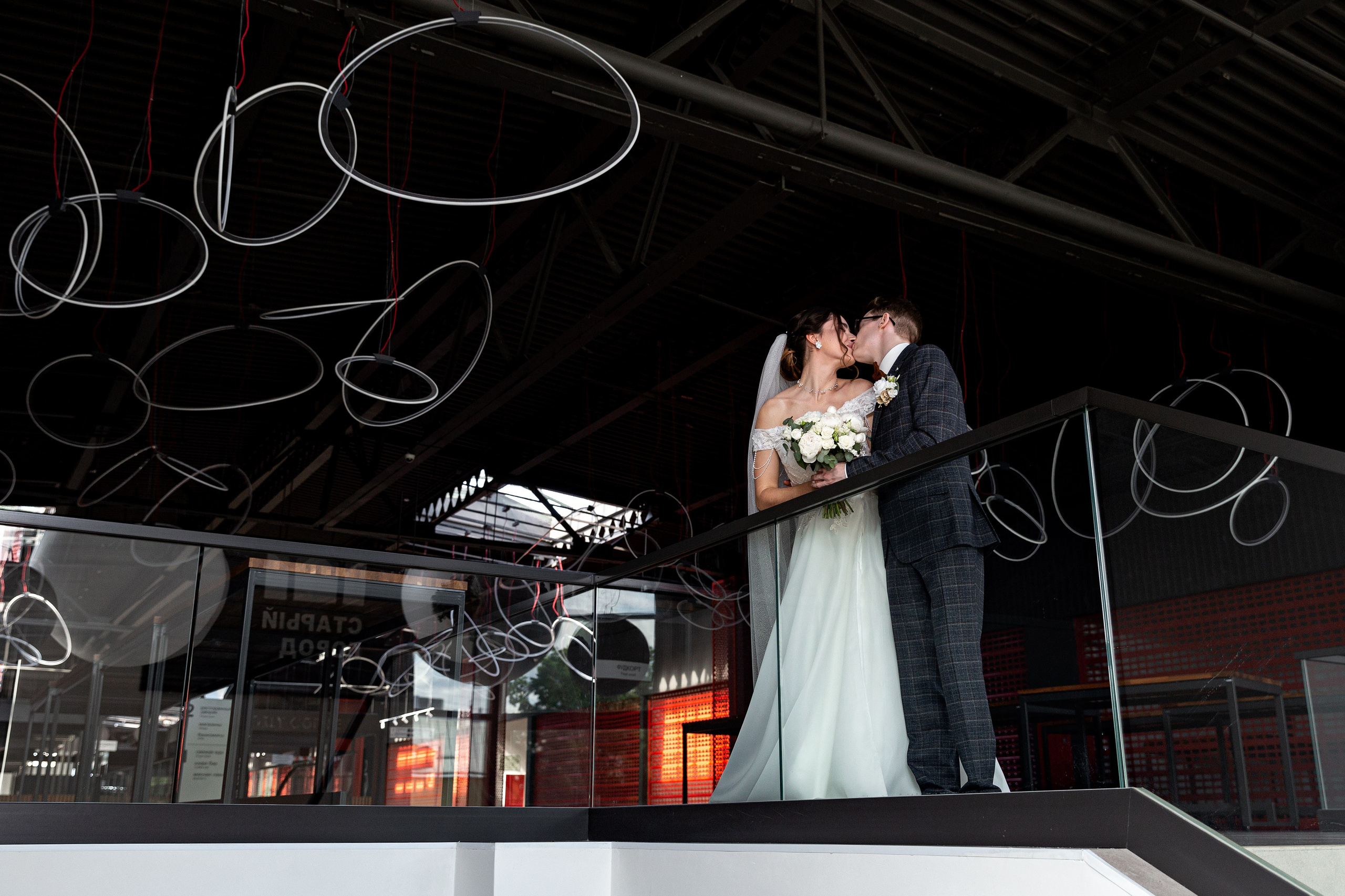 Свадебная фотосессия в Ярославле. Свадебный и семейный фотограф в Ярославле Александр Лобков