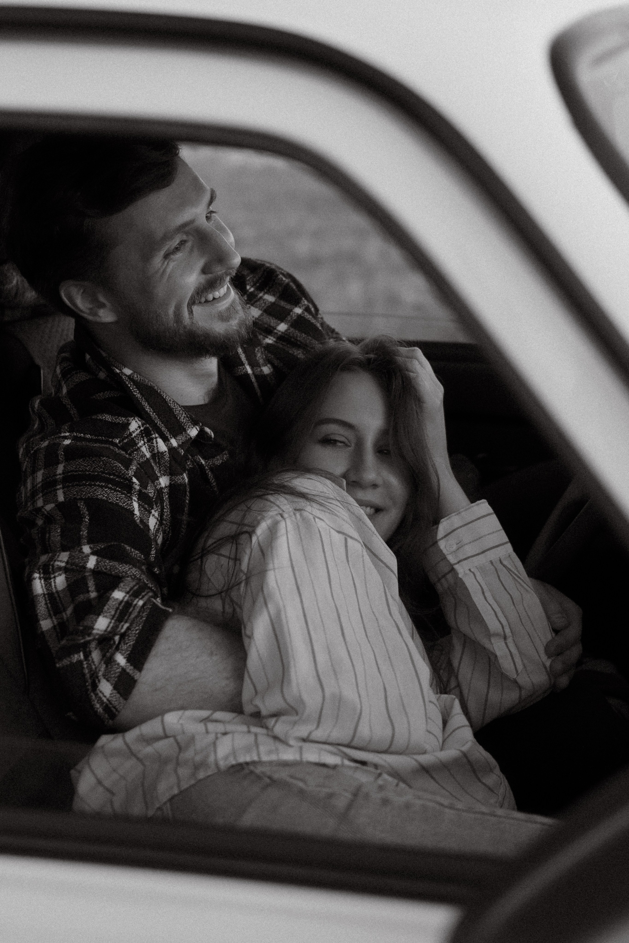 Фотосессии love story для двоих в Сочи, Сириусе и на Красной поляне. Семейный, свадебный фотограф Сочи, Адлер, Красная поляна