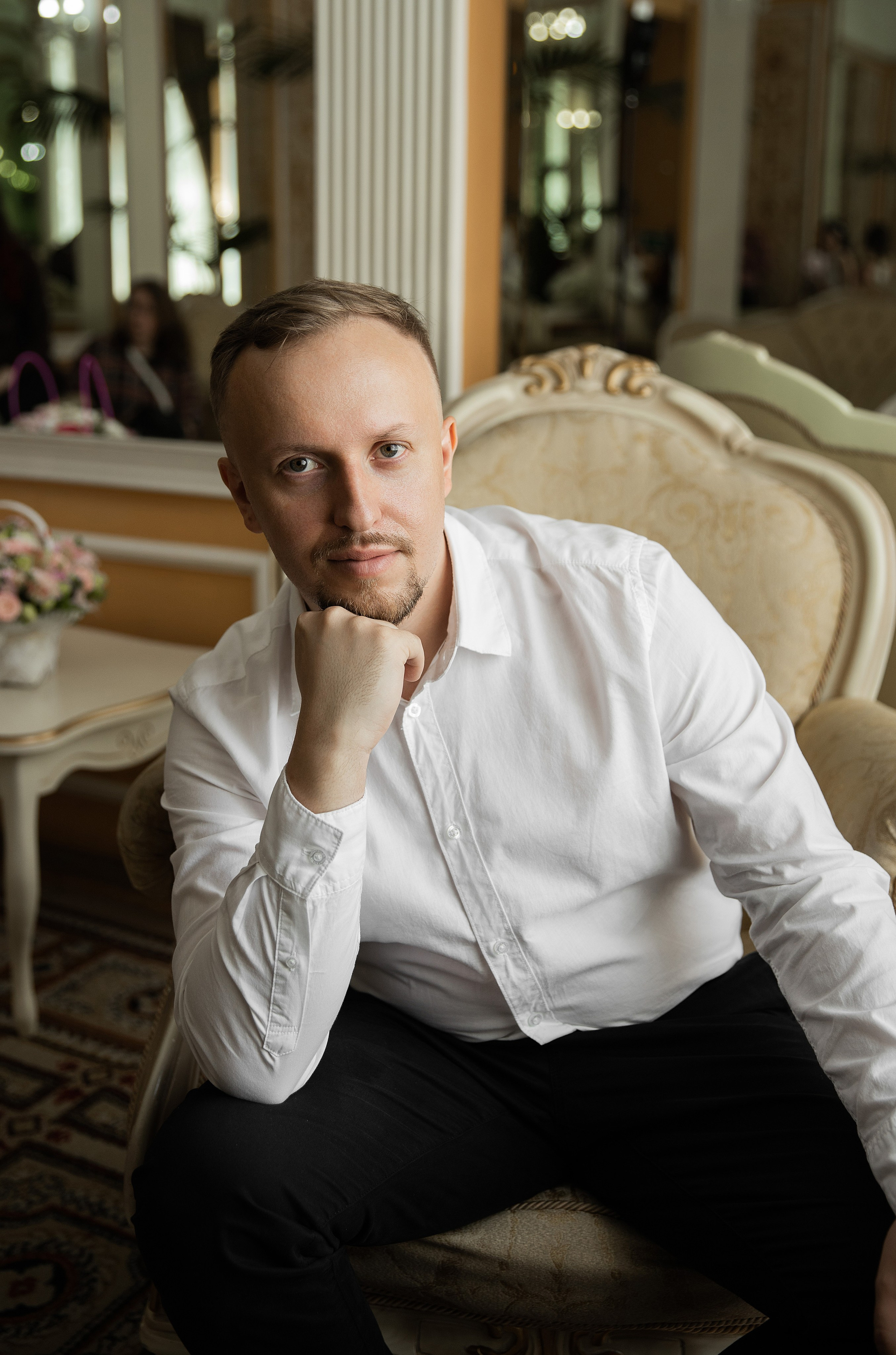Сергей & Татьяна (Грибоедовский загс и прогулка в Кусково). Фотограф в Москве Юлия Хамзина