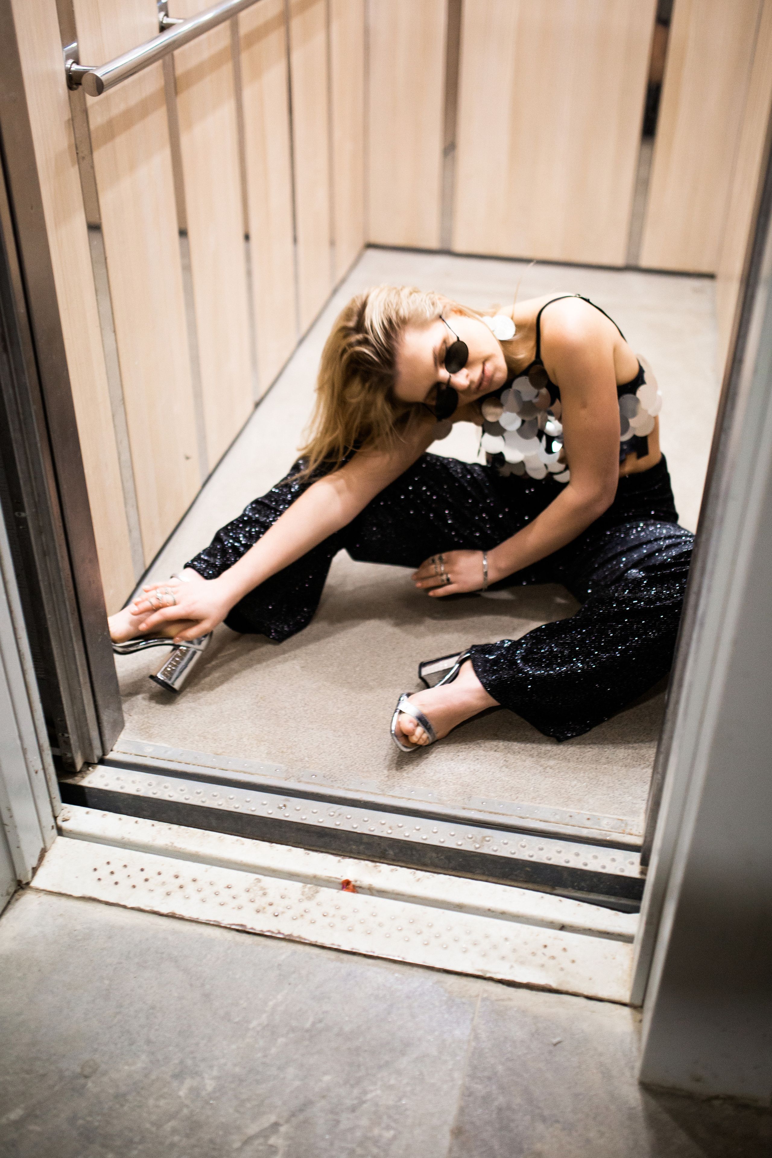 Лифт. Фотограф Смоленск Дина Петровская