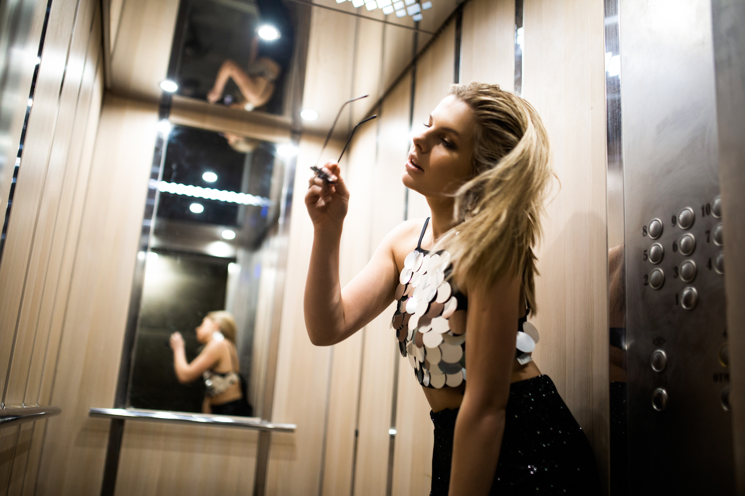 Лифт. Фотограф Смоленск Дина Петровская