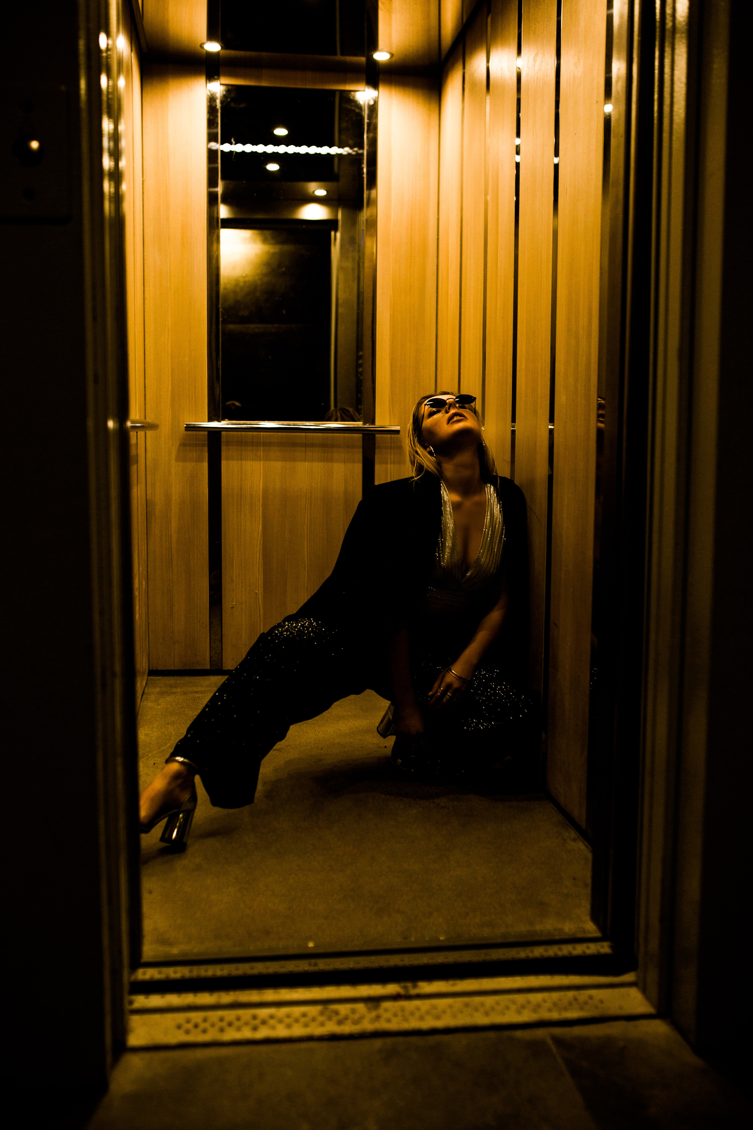 Лифт. Фотограф Смоленск Дина Петровская