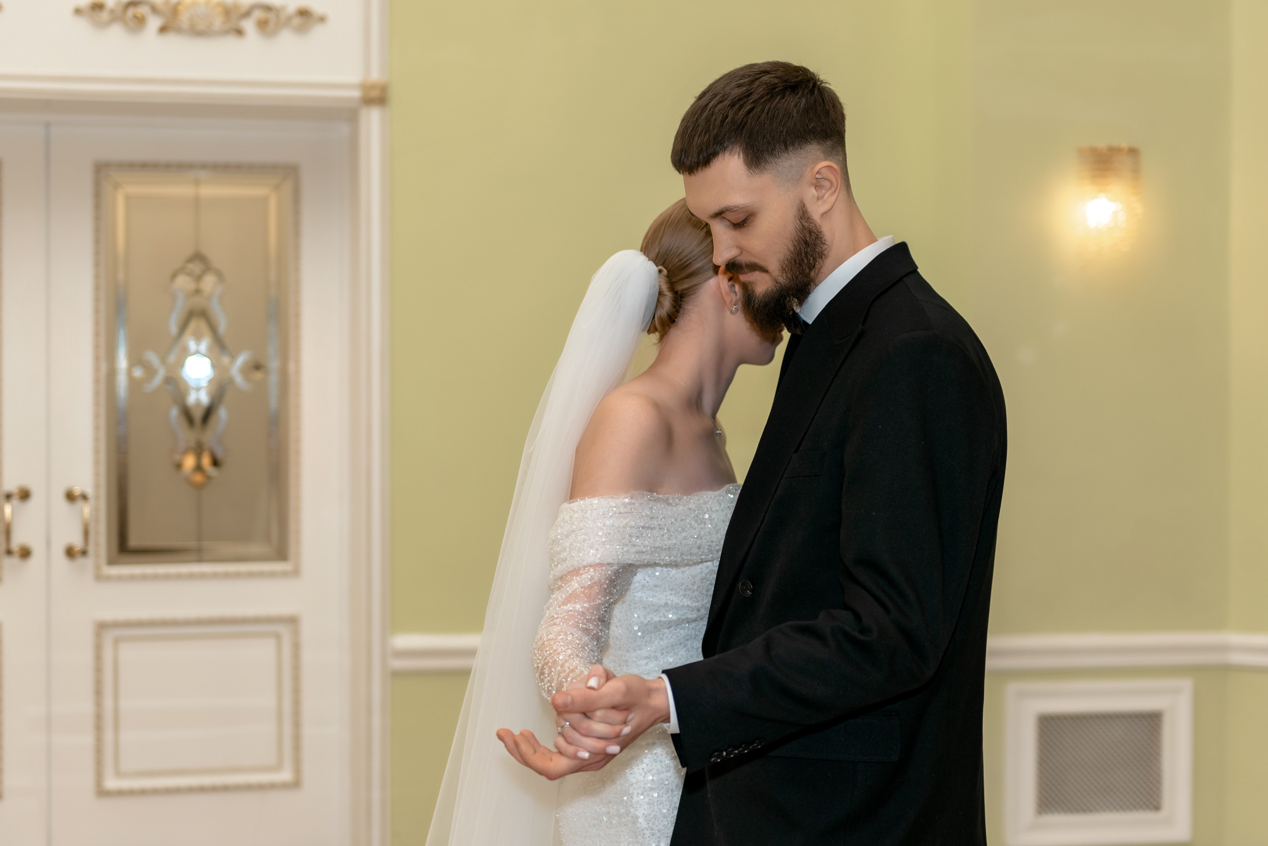 Вадим и Юлия. Свадебный и семейный фотограф в Алексеевке Марина Купреева