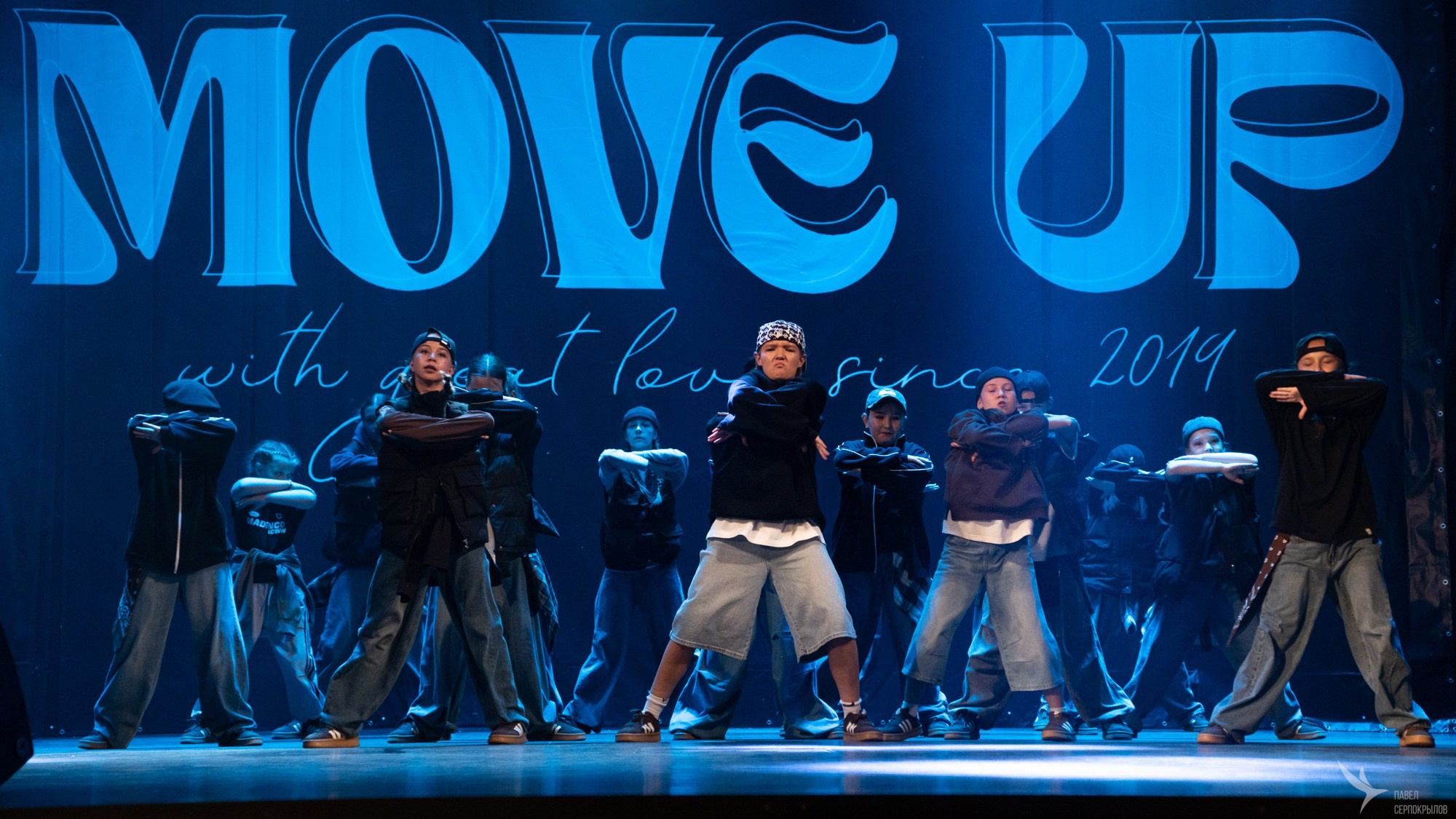 Отчётный концерт танцевальной студии «MOVE UP. Репортажный фотограф в Казани Павел Серпокрылов