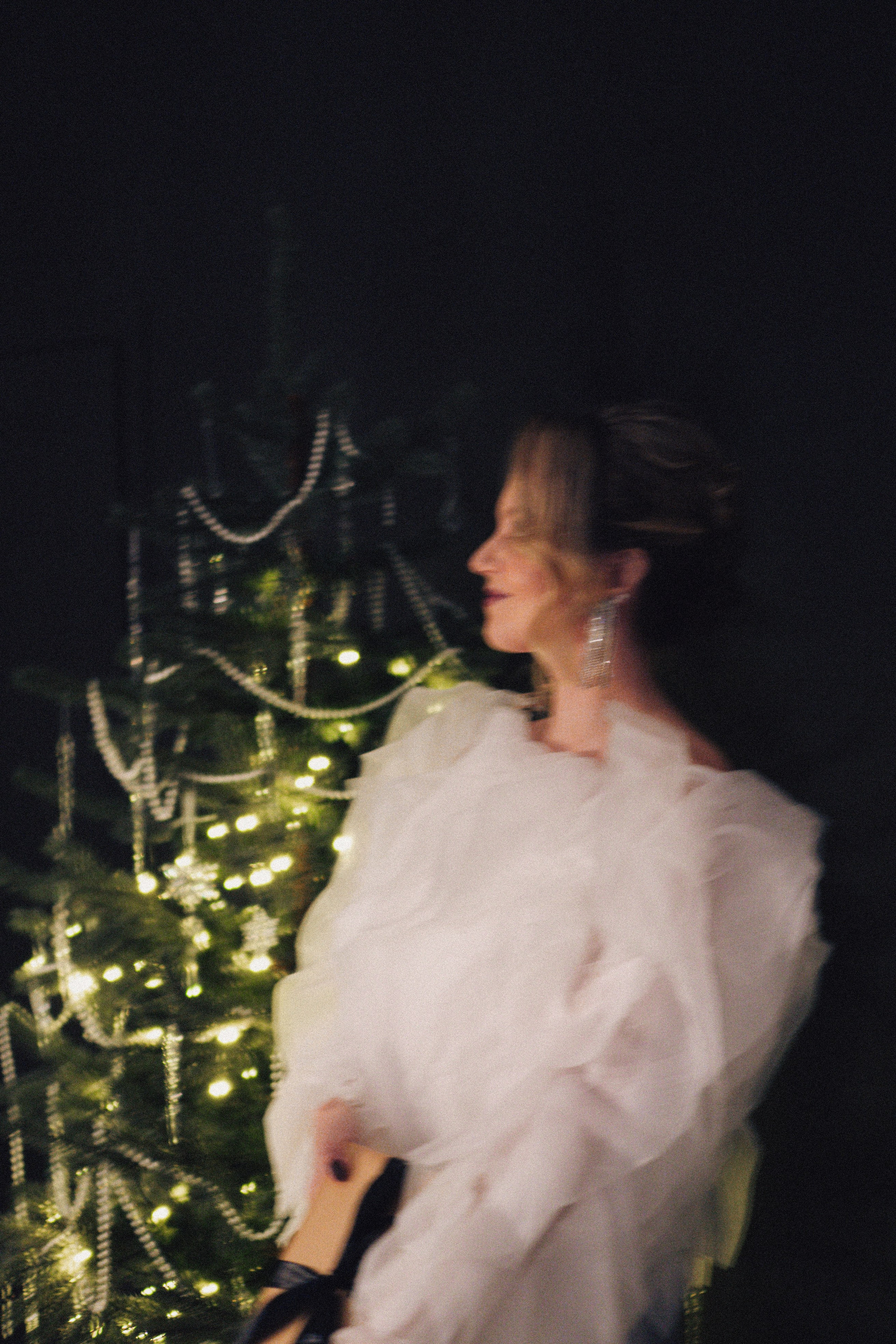 НОВОГОДНЯЯ ФОТОСЕСИИЯ В СТУДИИ ДЛЯ ДЕВУШКИ И ПРОГУЛКА ПО ЧЕРНЫШЕВСКОЙ. Профессиональный фотограф, Санкт-Петербург — Виктория Богомолова