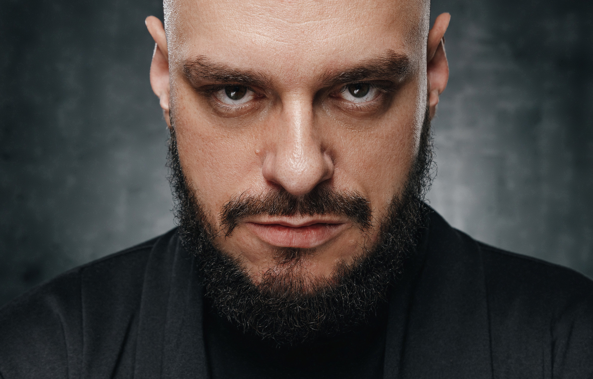 Портретная фотосъемка. Фотограф Сергей Наставник. Рекламная фотосъемка любой сложности