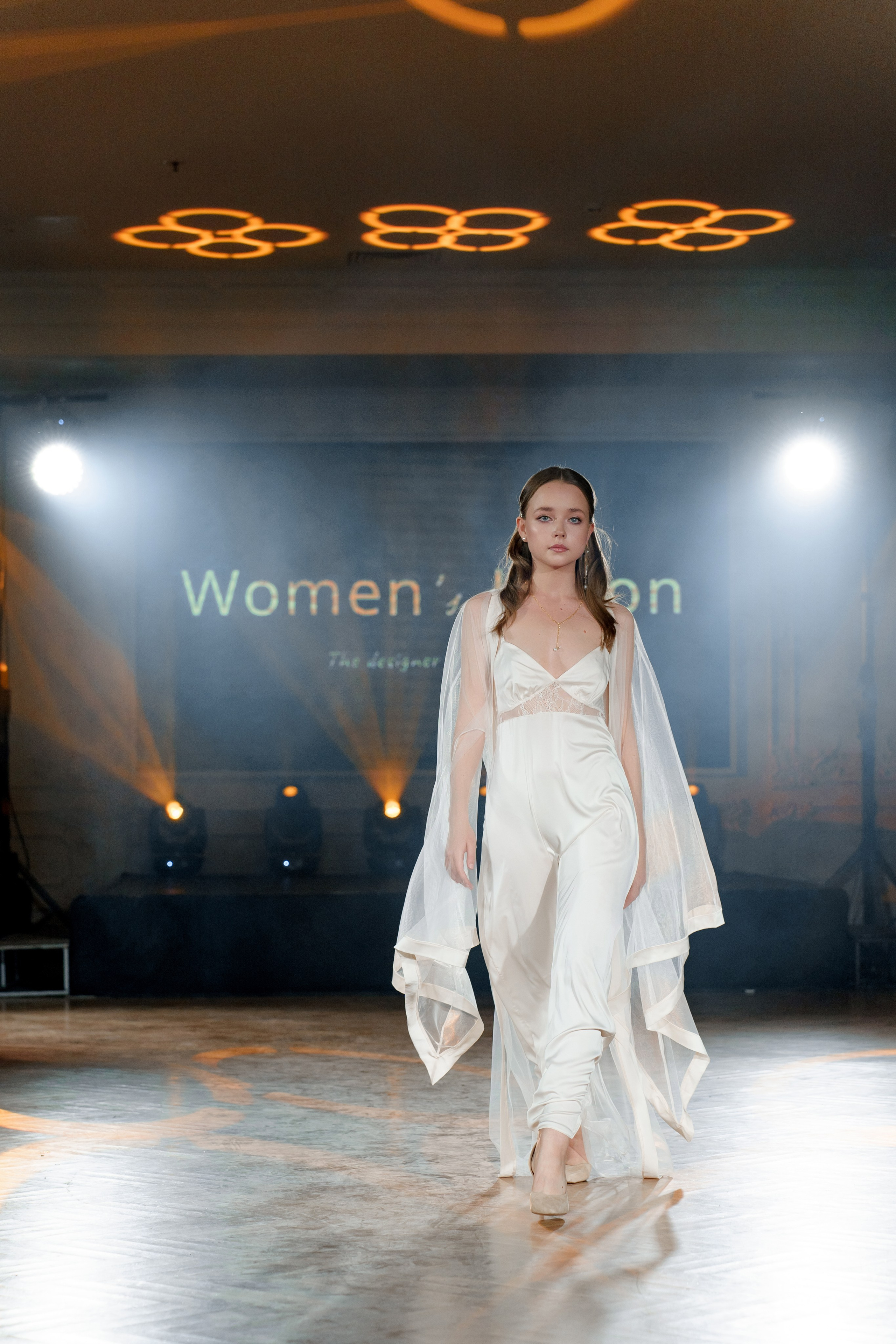 Выставка свадебных специалистов «Свадьба на 1000%». Свадебный фотограф в Санкт-Петербурге